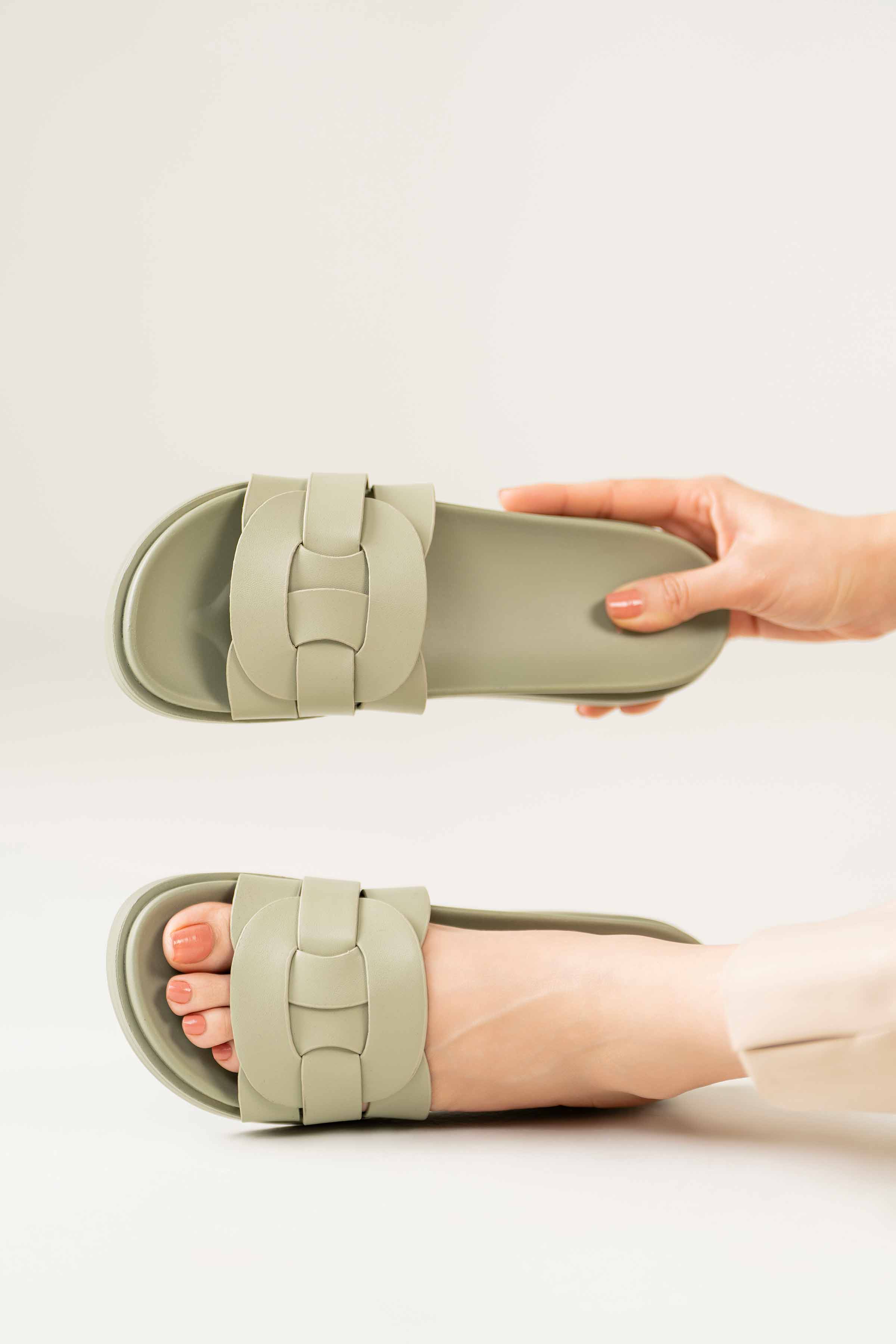 Green Chappal-440532904 for Women - Fashion Collection | Nishat | Shop Online