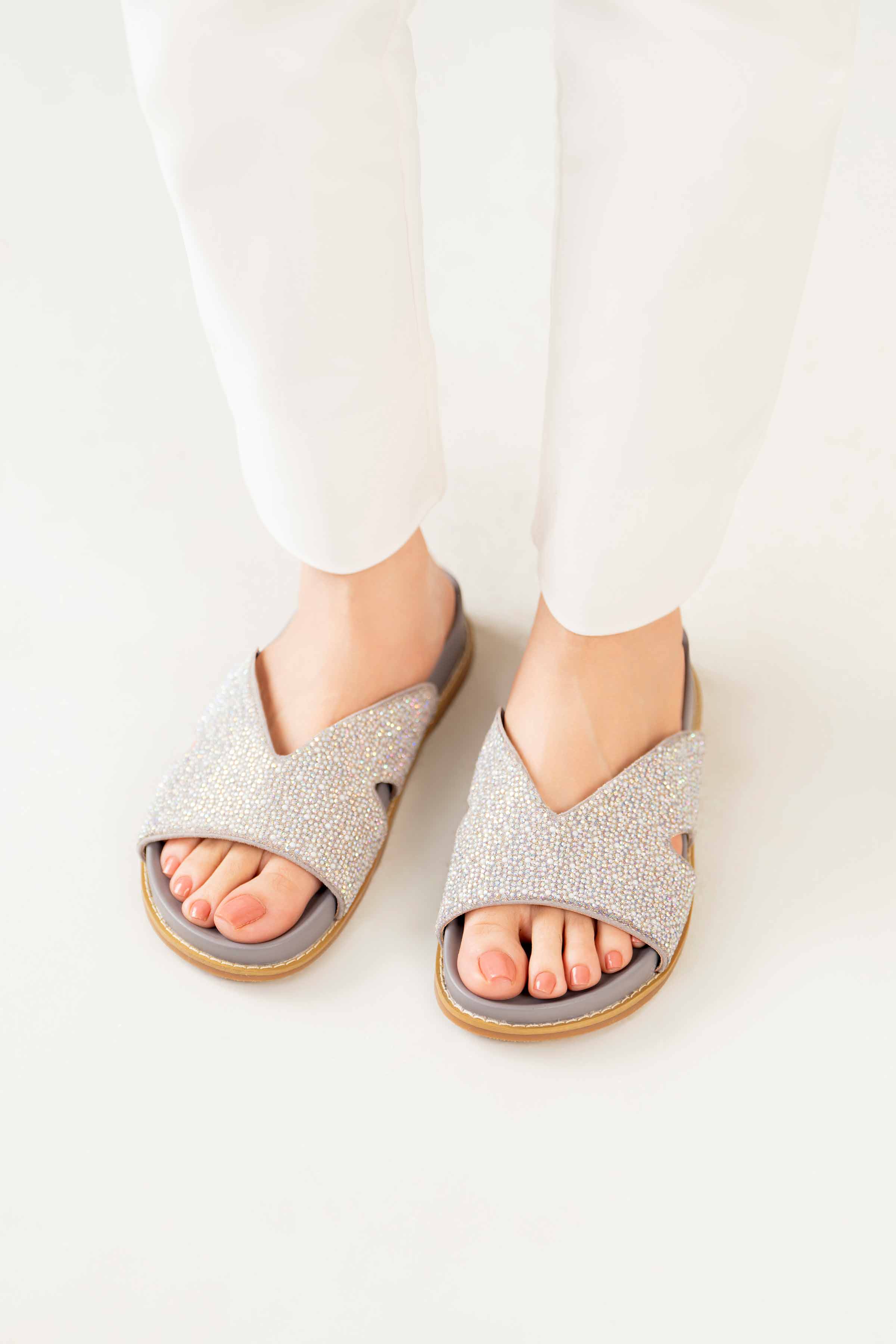 Silver Chappal-440562920 for Women - Fashion Collection | Nishat | Shop Online