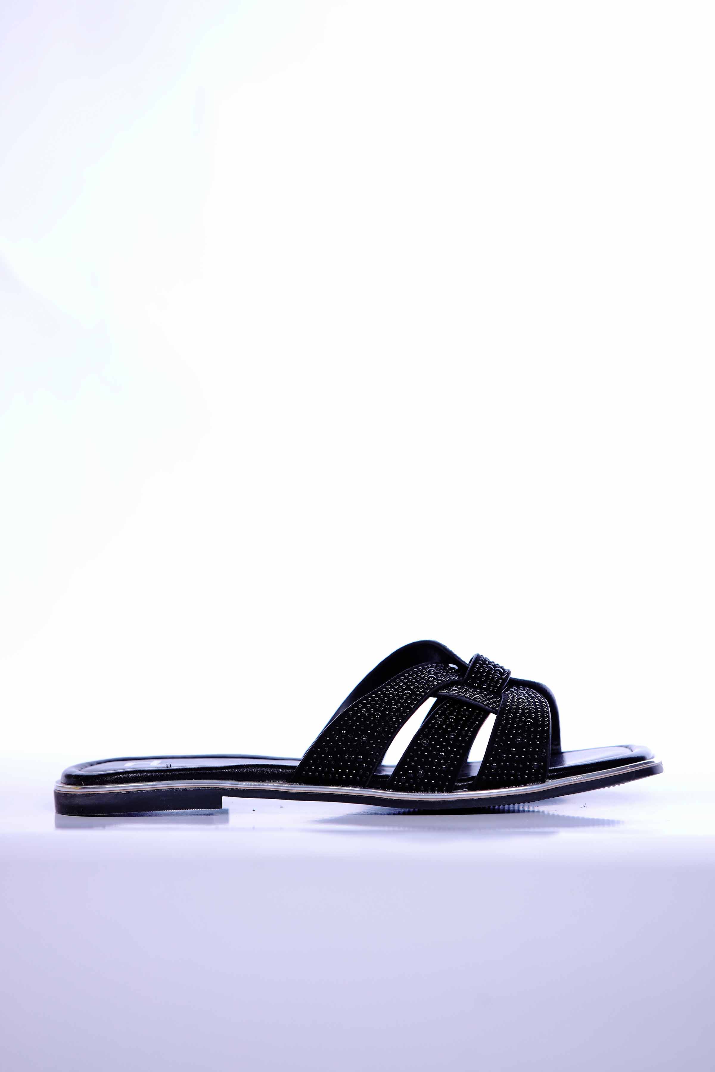 Black Chappal-440602903 for Women - Fashion Collection | Nishat | Shop Online