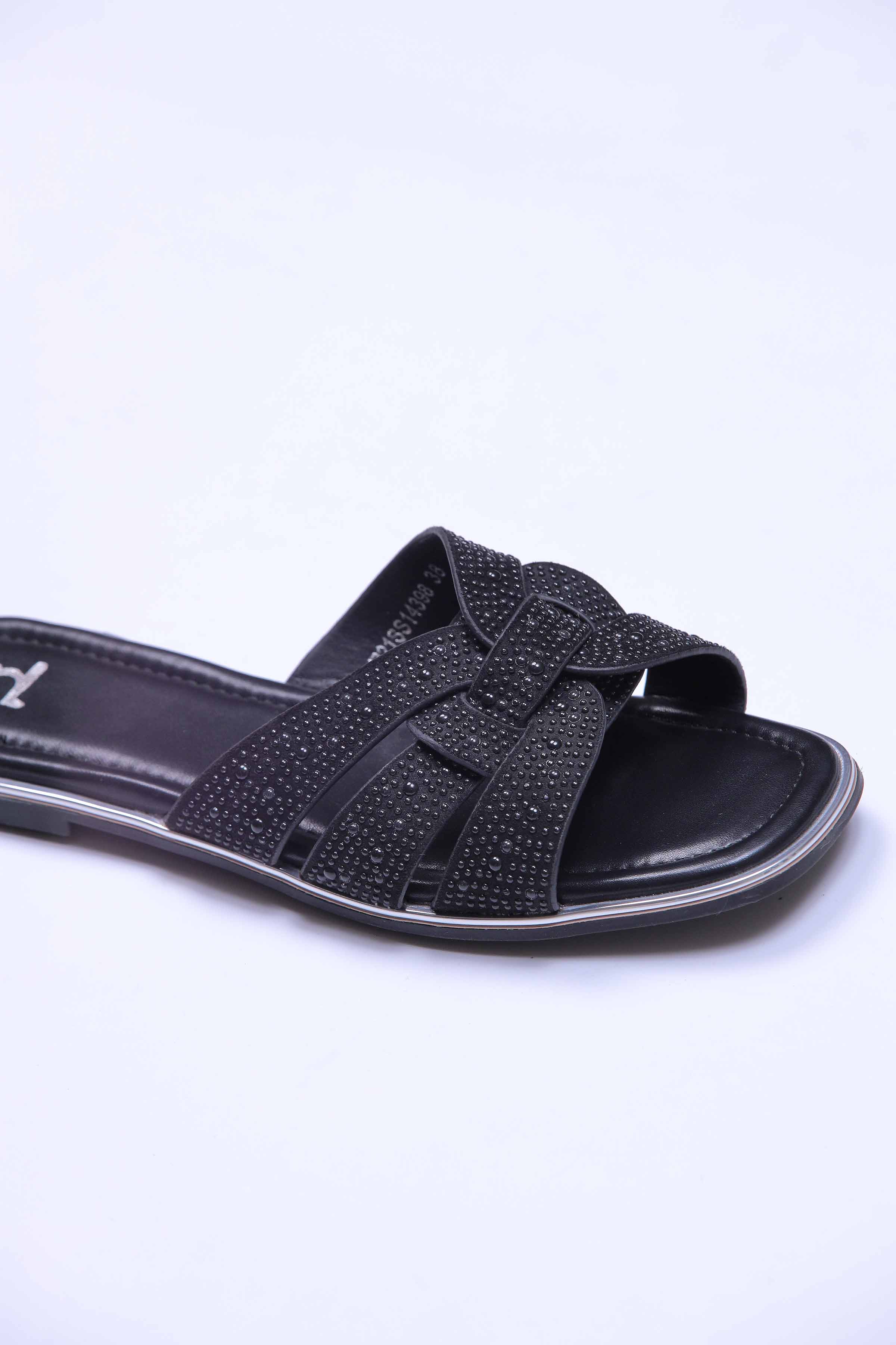 Black Chappal-440602903 for Women - Fashion Collection | Nishat | Shop Online
