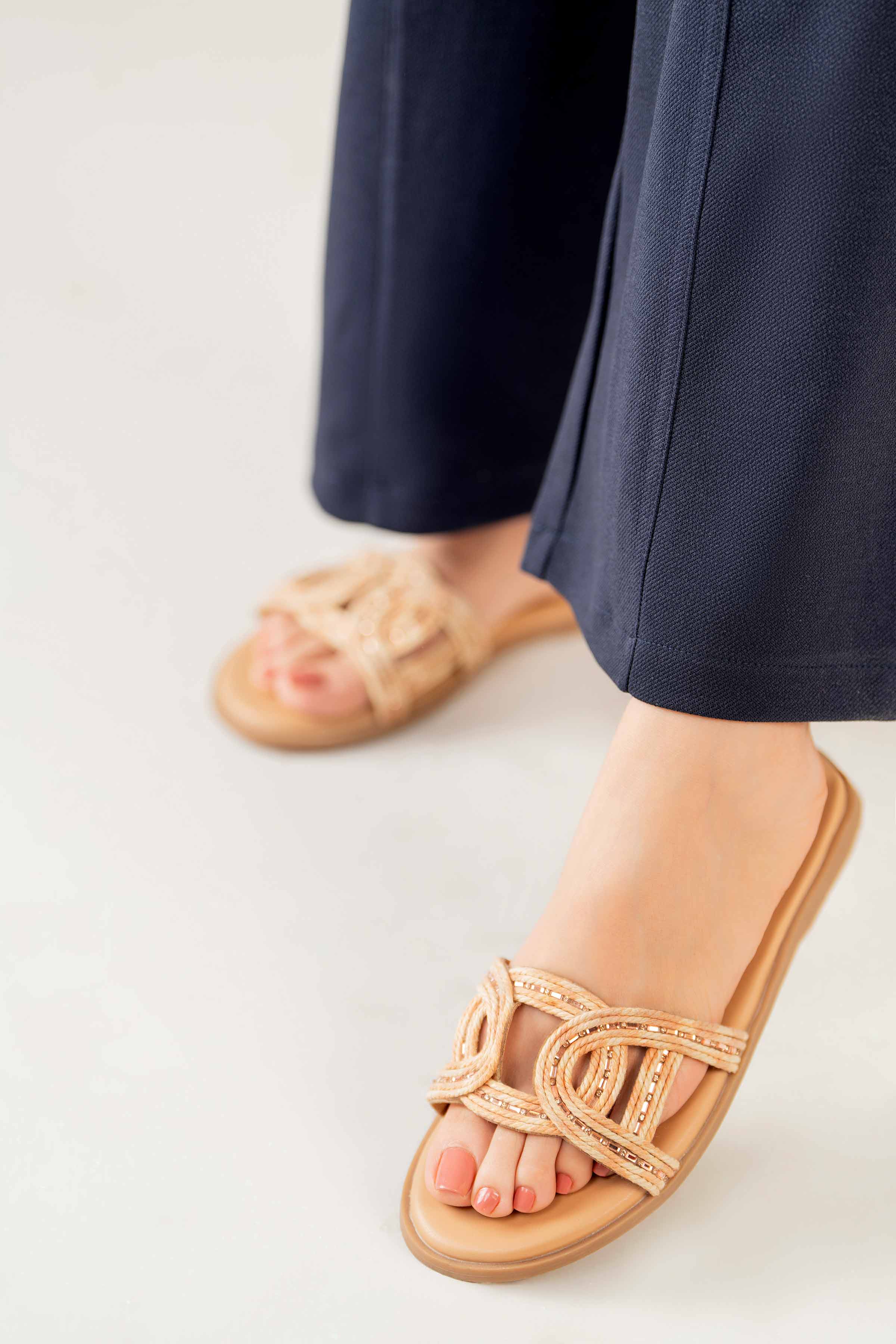 Pink Chappal-440622905 for Women - Fashion Collection | Nishat | Shop Online