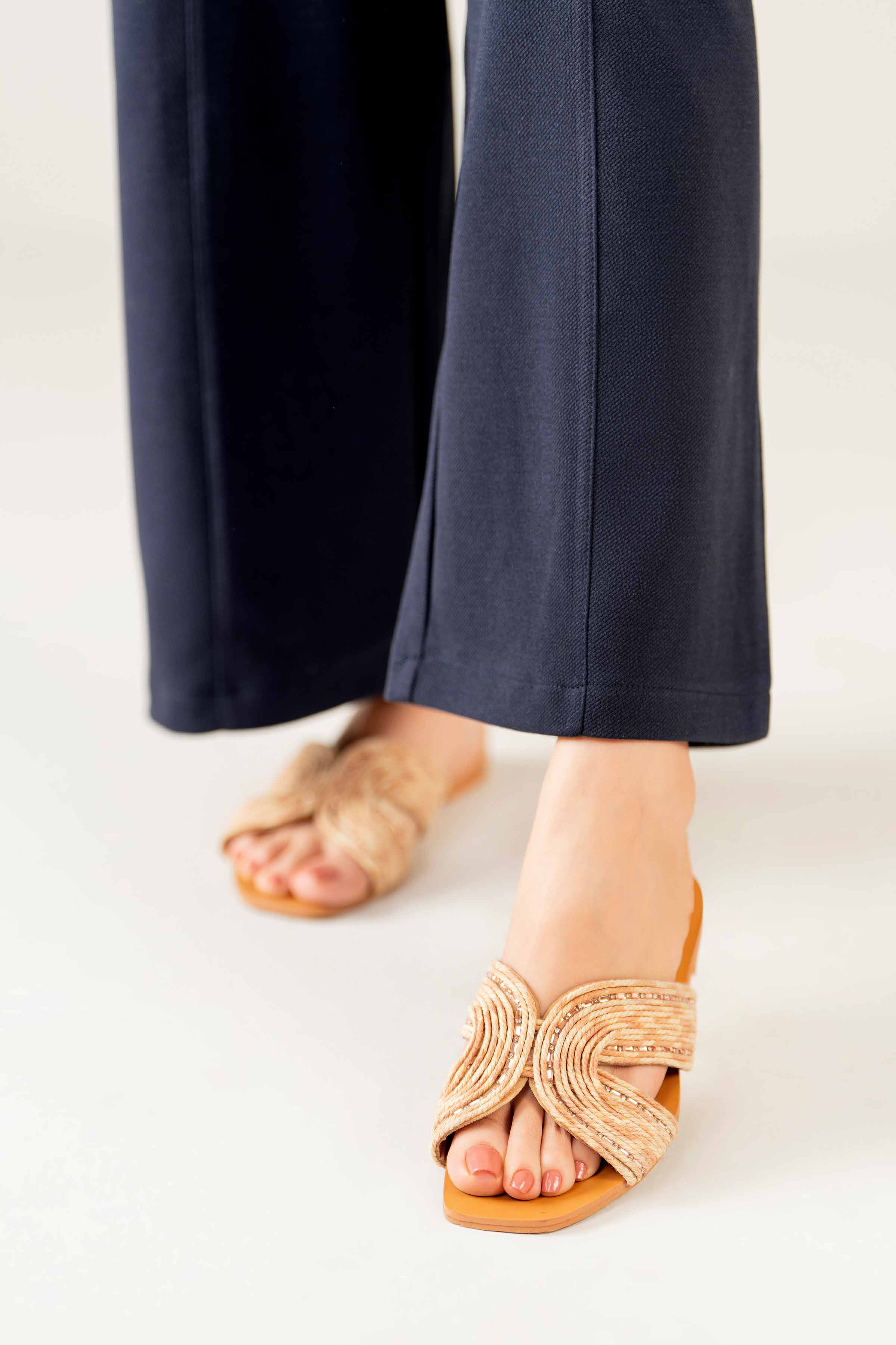 Yellow Chappal-440702902 for Women - Fashion Collection | Nishat | Shop Online