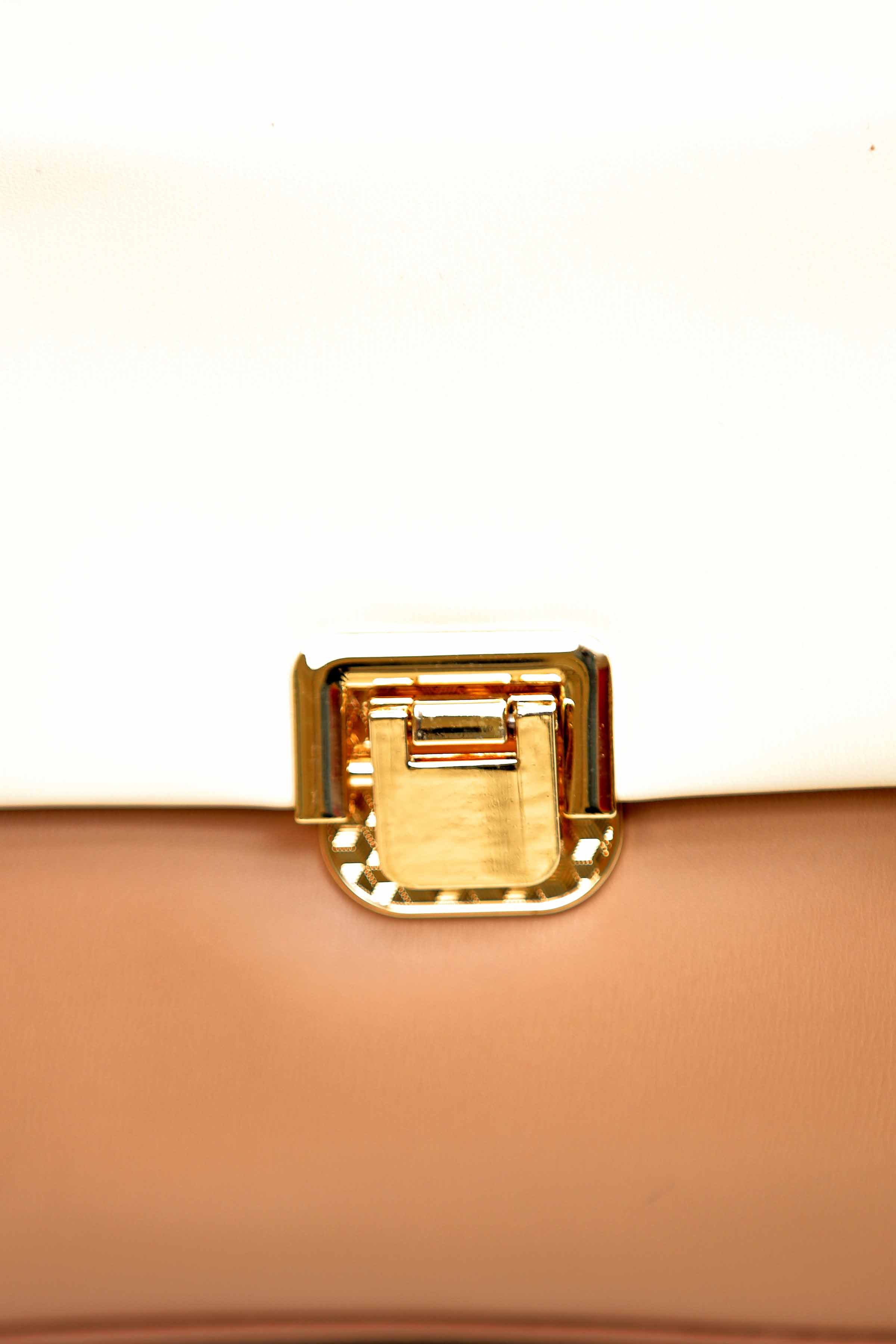 Women Nude Shoulder Bag