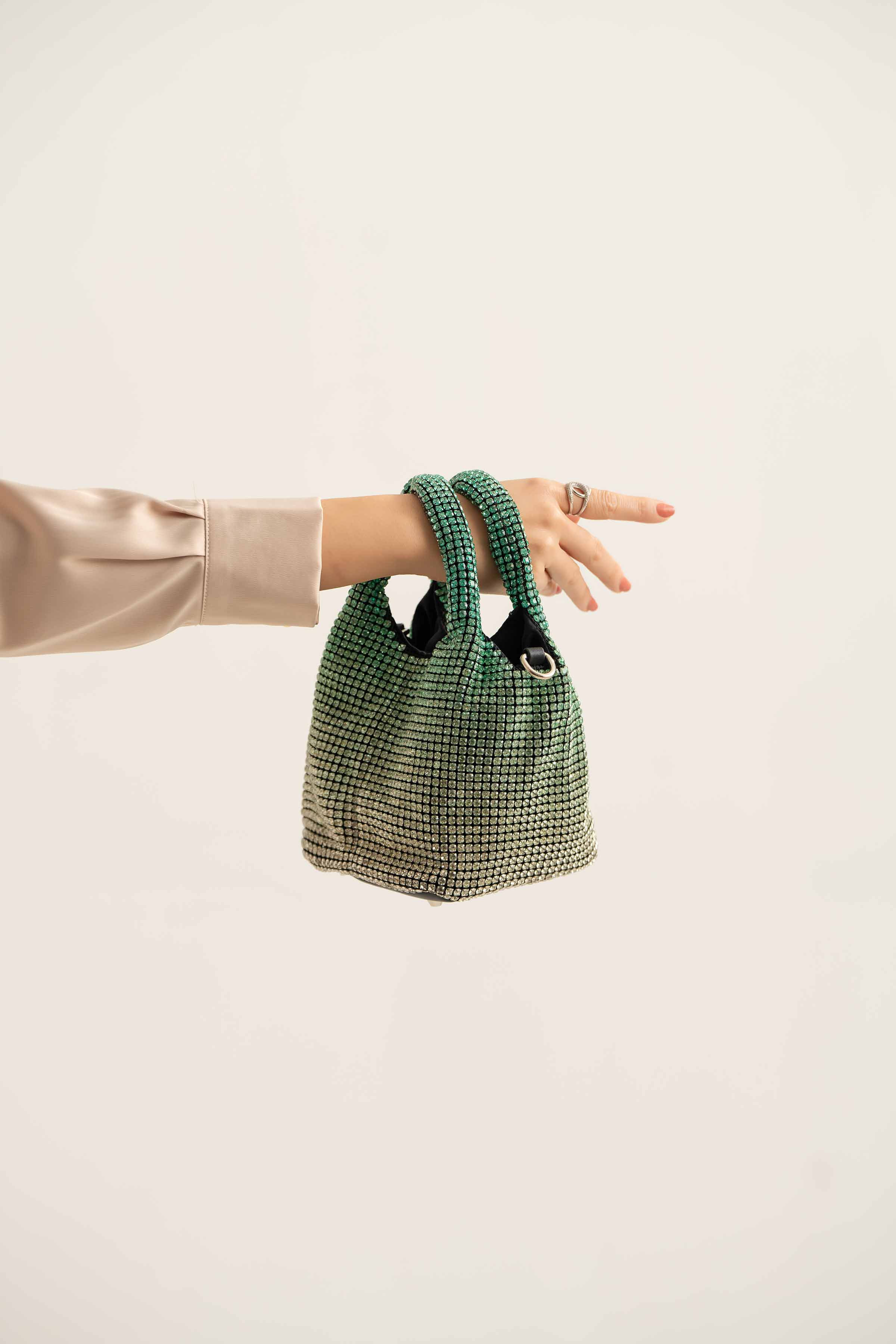 Green Clutch-441092104 for Women - Fashion Collection | Nishat | Shop Online