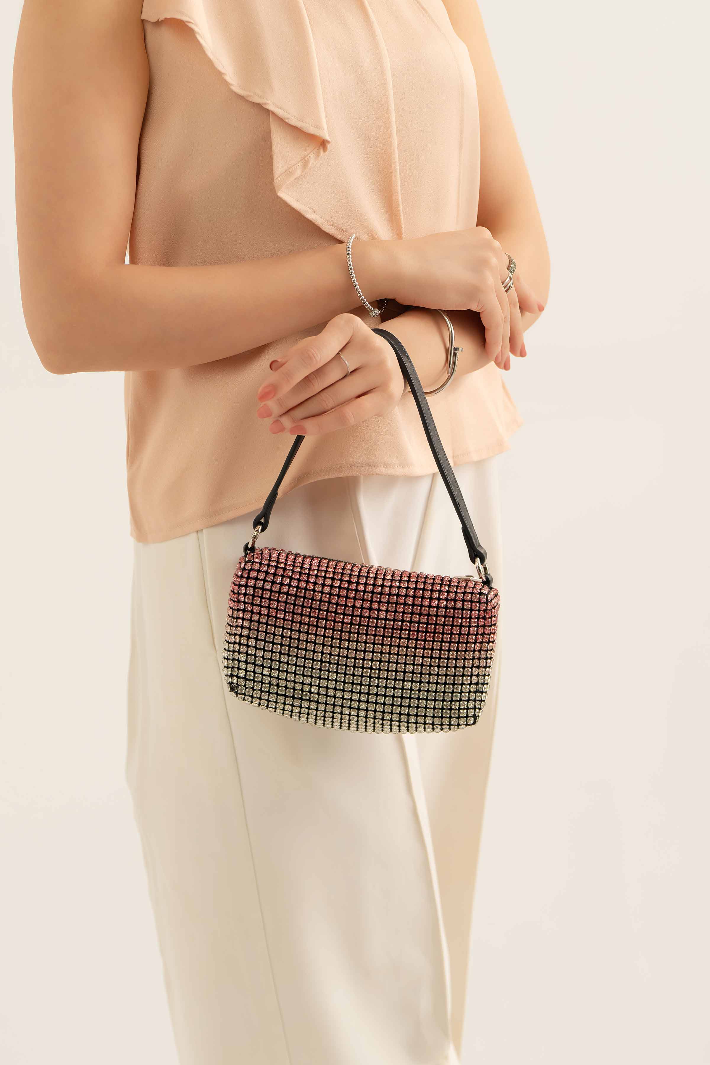 Red Clutch-441112101 for Women - Fashion Collection | Nishat | Shop Online