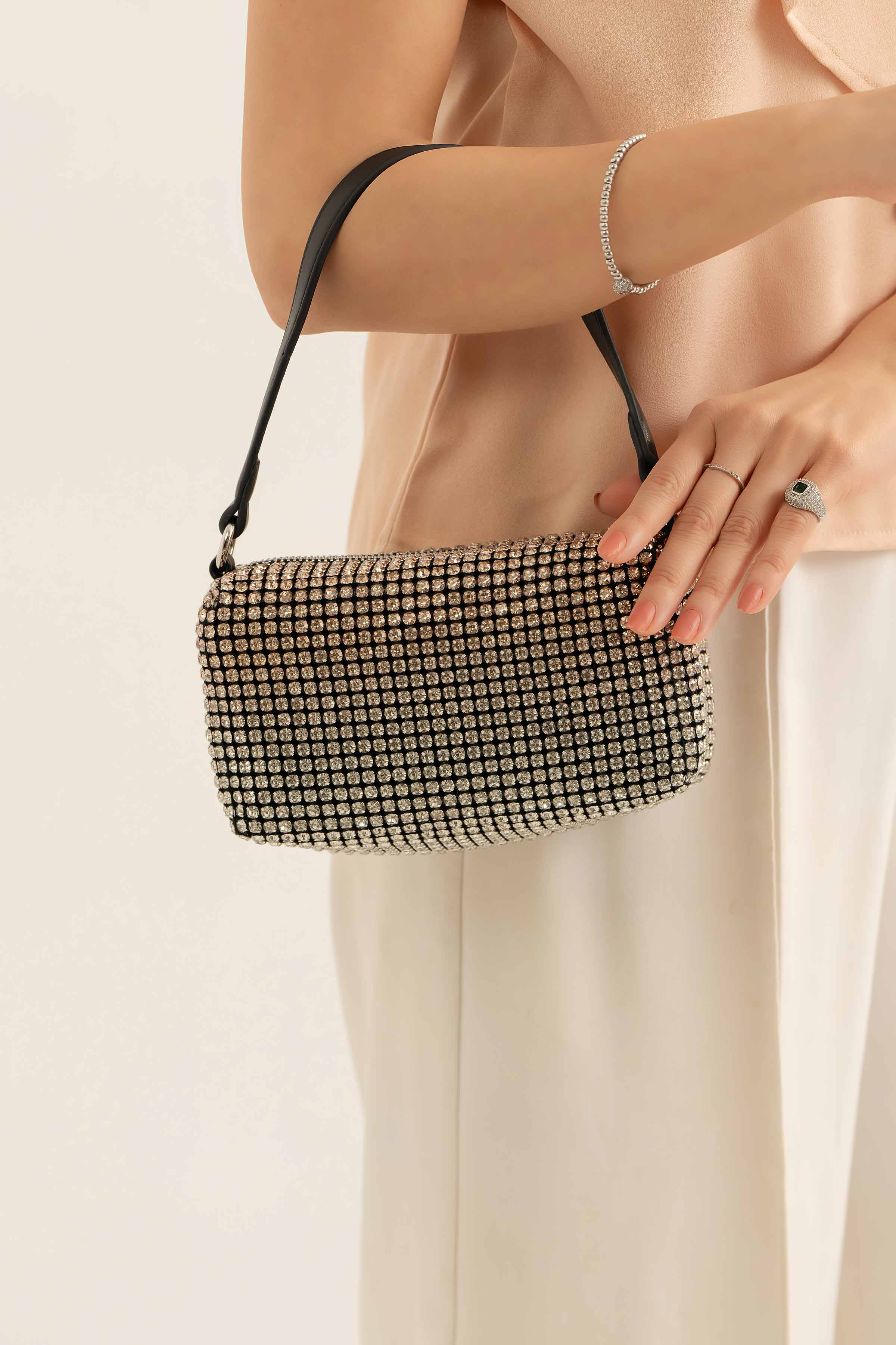 Pink Clutch-441112105 for Women - Fashion Collection | Nishat | Shop Online