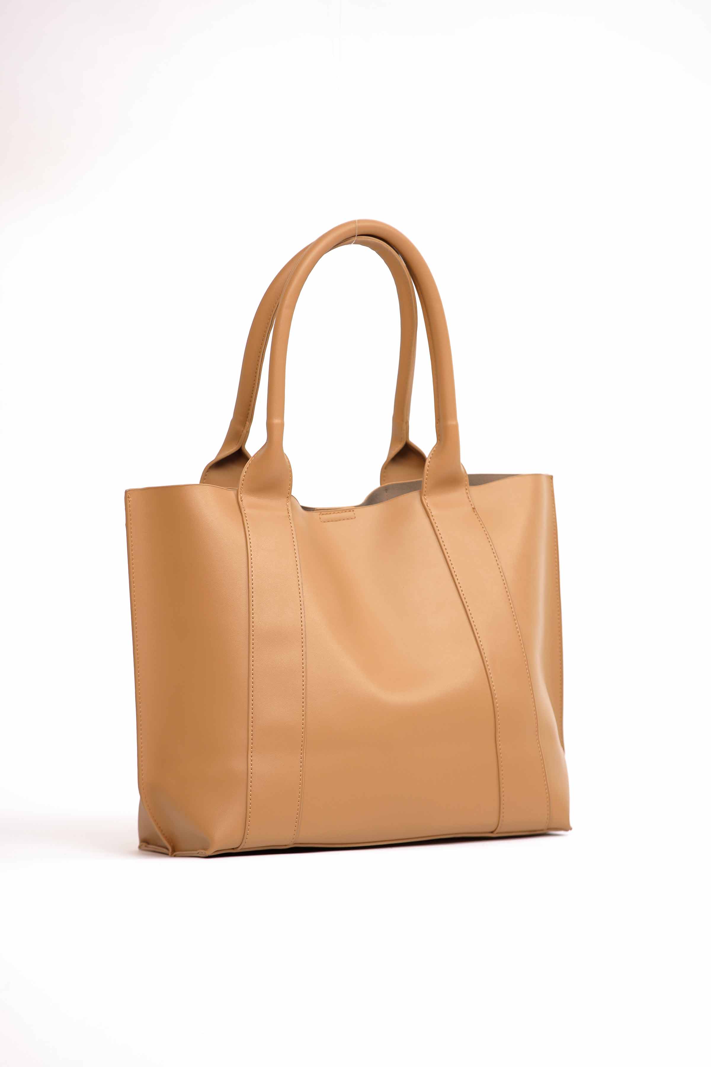 Camel Hand Bag-441212118