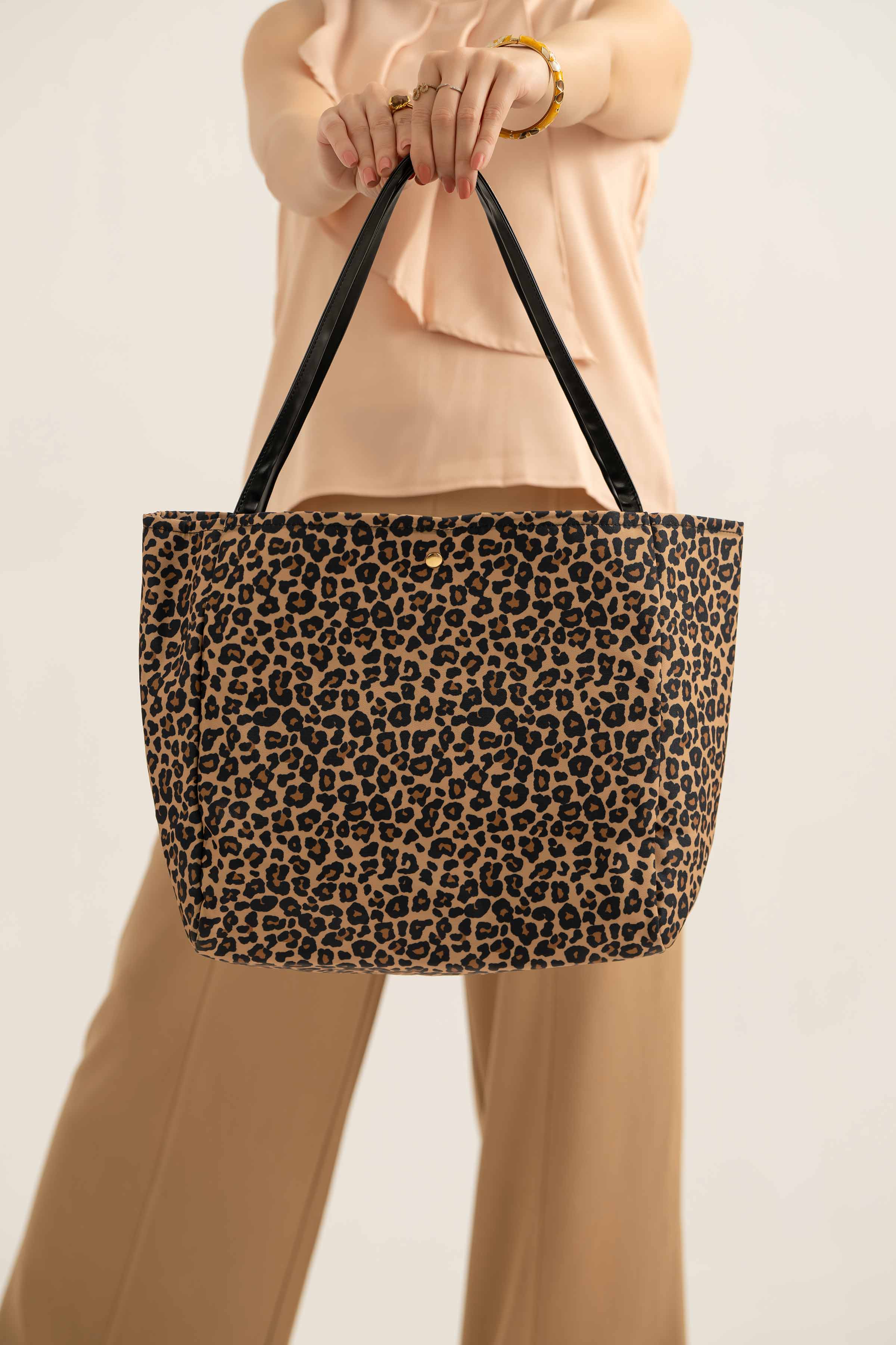 Brown Hand Bag-441232113 for Women - Fashion Collection | Nishat | Shop Online