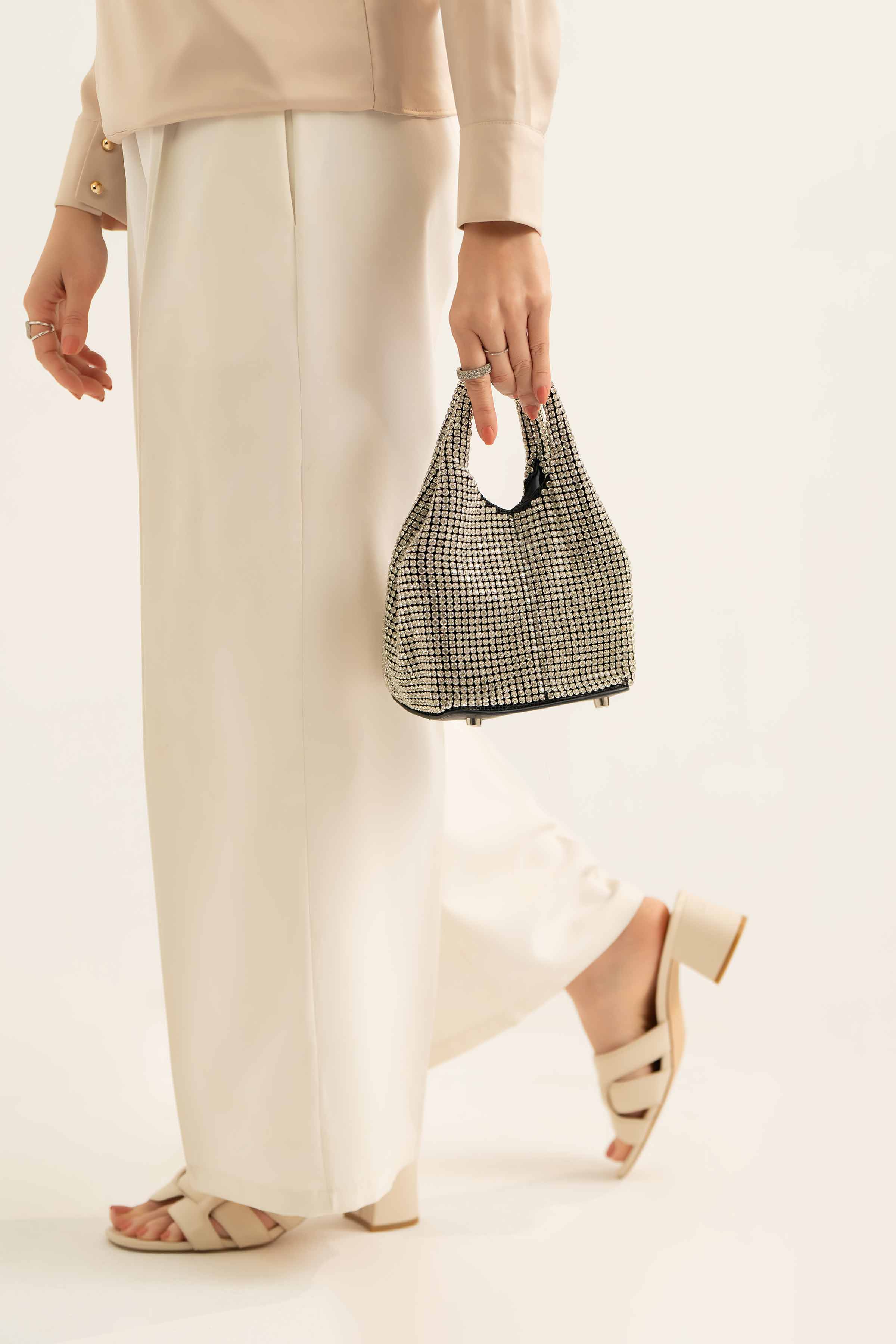 Silver Clutch-441292120 for Women - Fashion Collection | Nishat | Shop Online