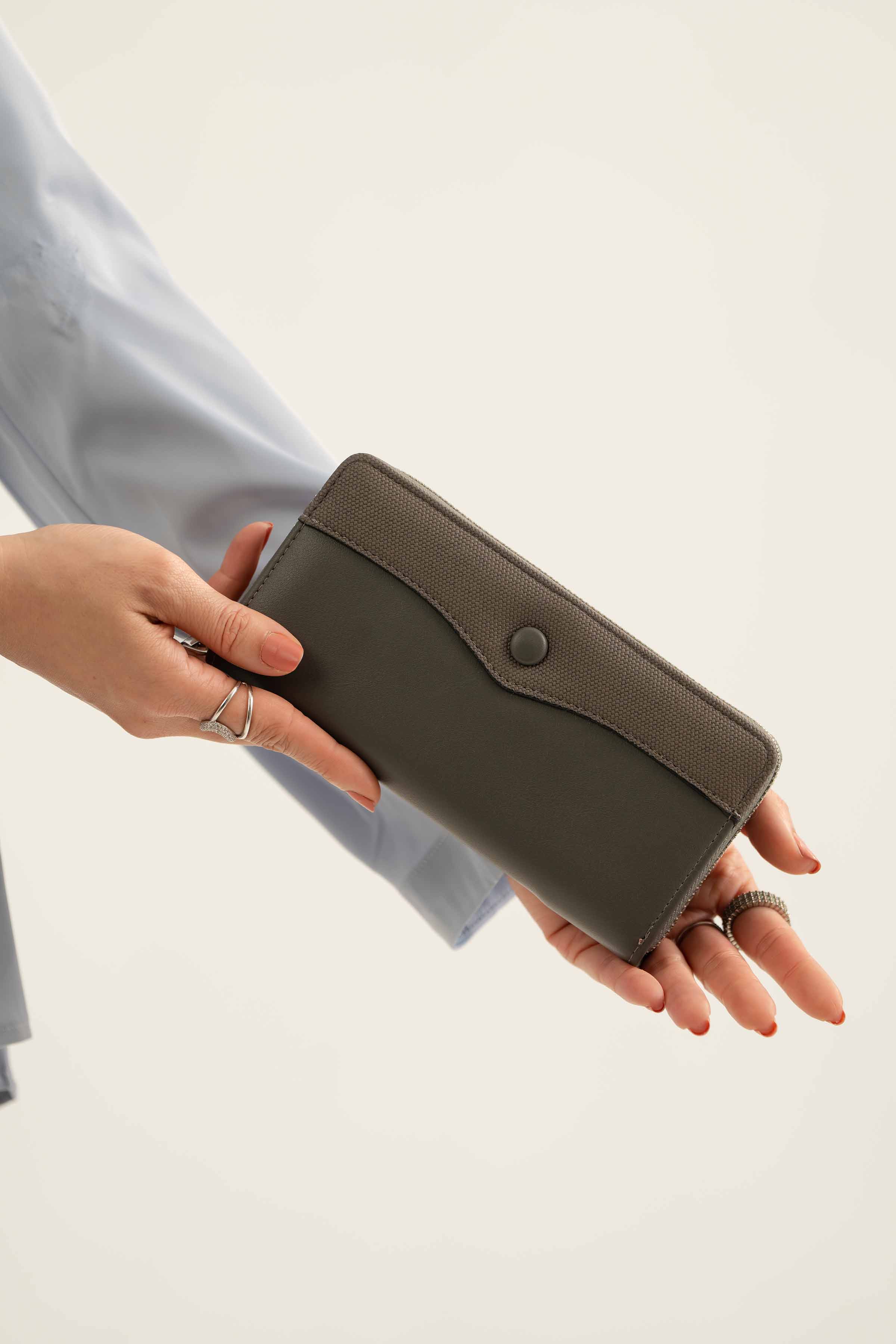 Grey Wallet-441322111 for Women - Fashion Collection | Nishat | Shop Online