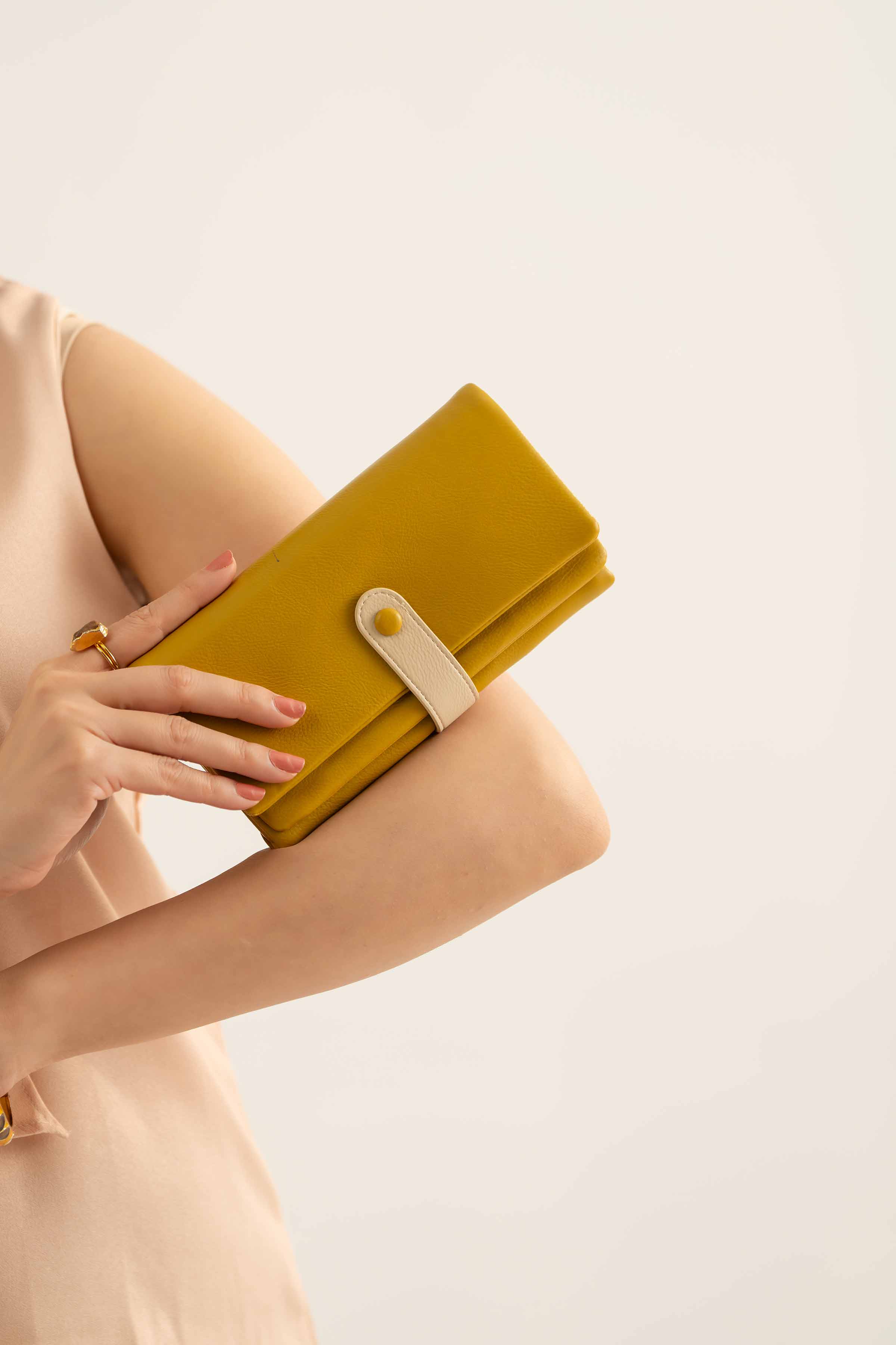 Yellow Wallet-441332102 for Women - Fashion Collection | Nishat | Shop Online