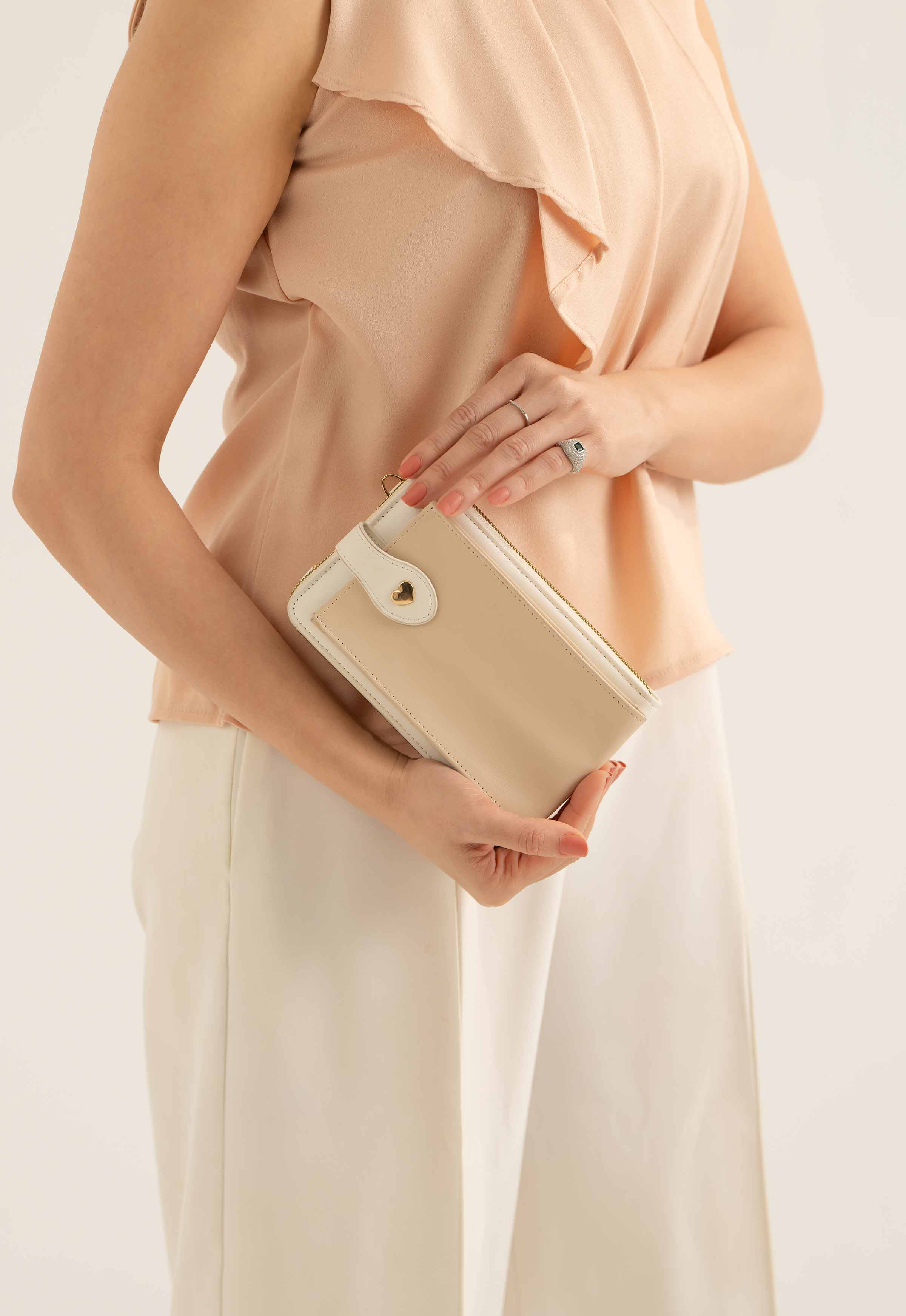 White Phone Bag-441422112 for Women - Fashion Collection | Nishat | Shop Online