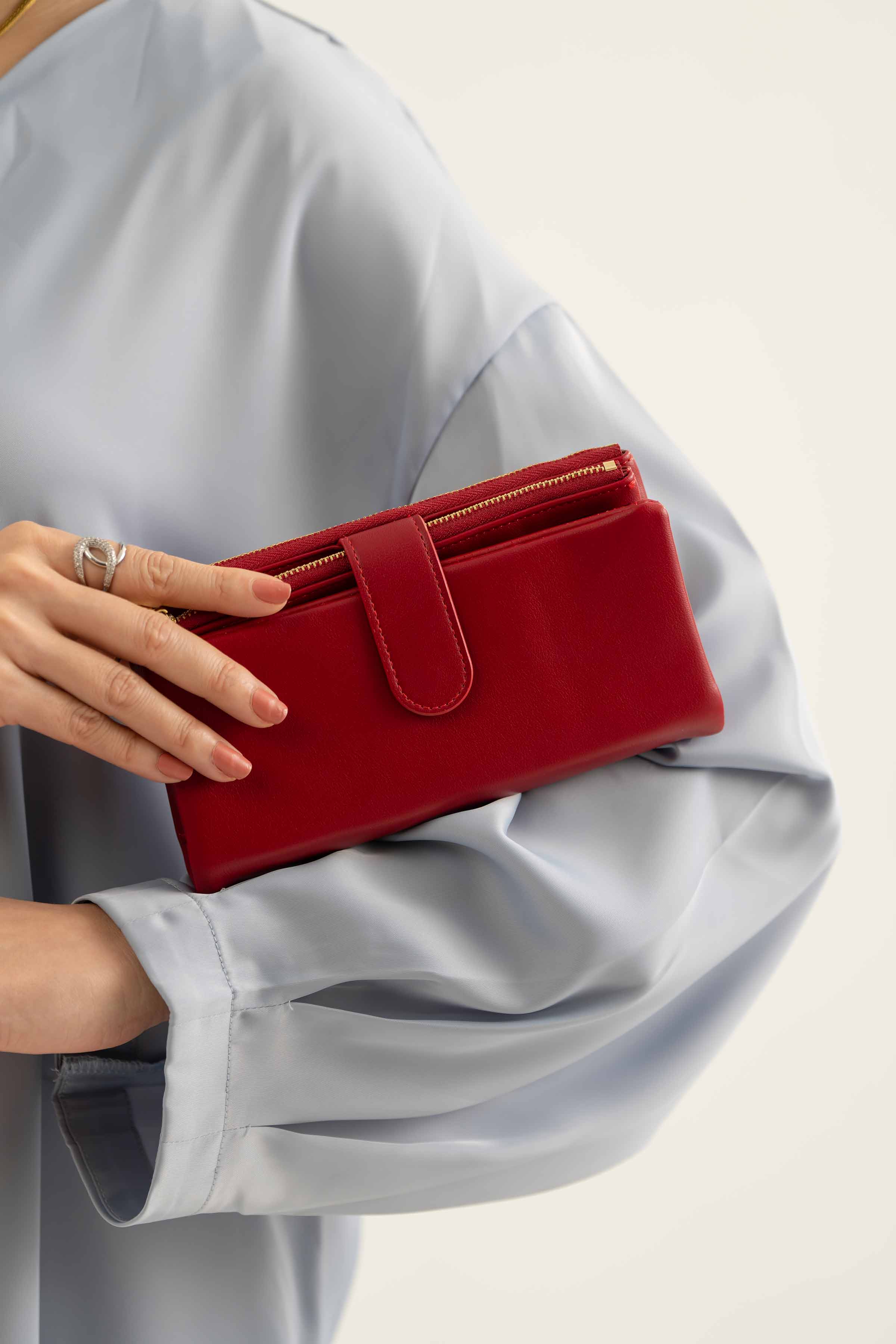 Red Wallet-441452101 for Women - Fashion Collection | Nishat | Shop Online