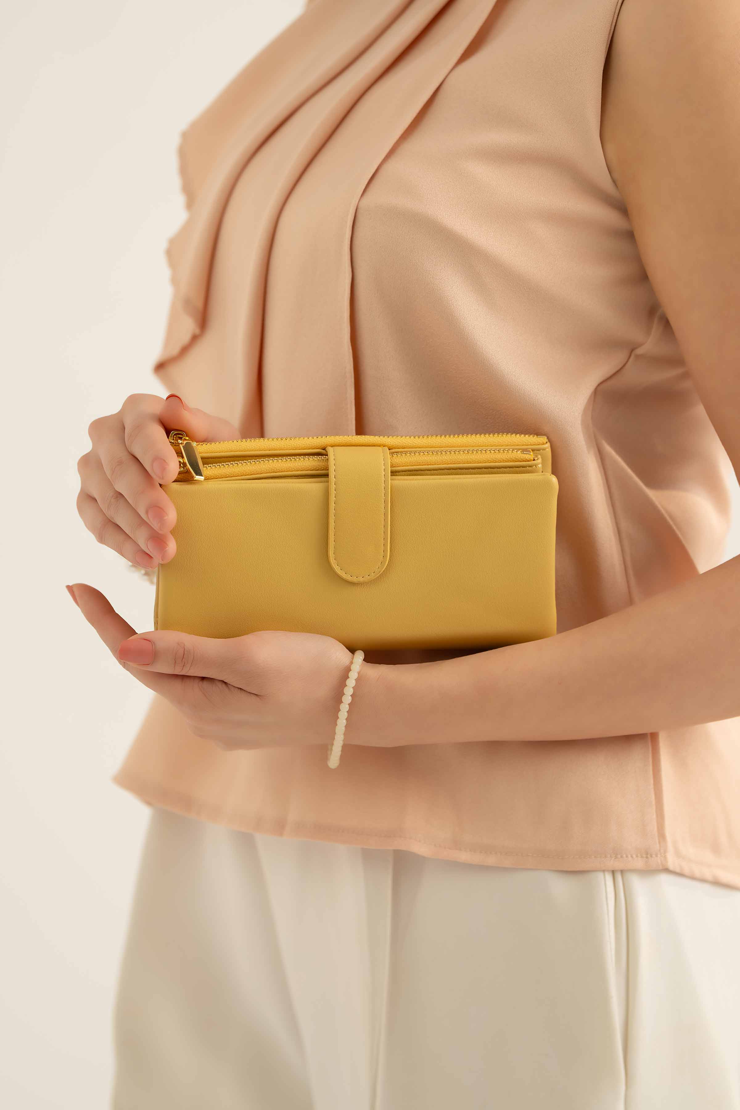 Yellow Wallet-441452102 for Women - Fashion Collection | Nishat | Shop Online