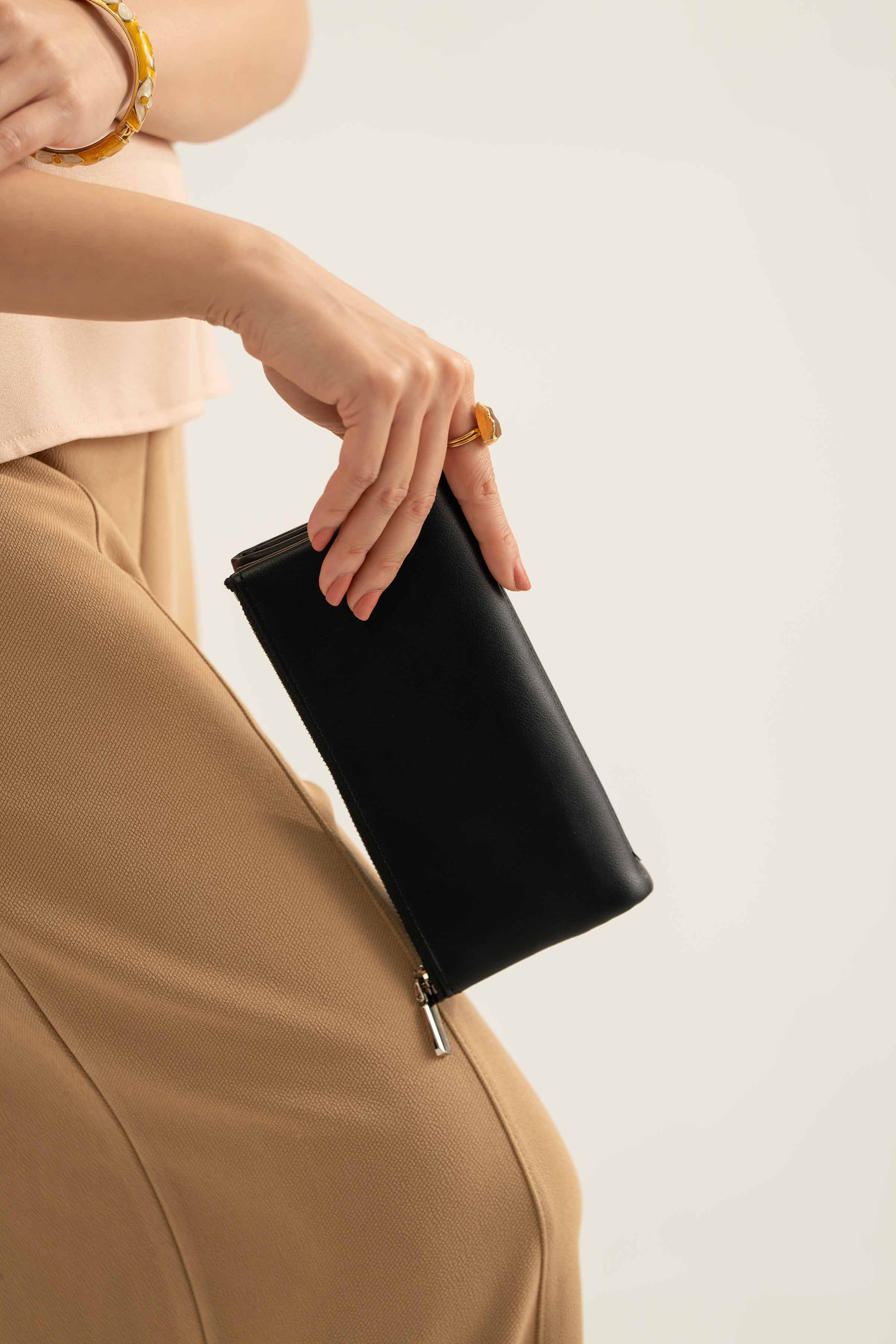 Black Wallet-441472103 for Women - Fashion Collection | Nishat | Shop Online