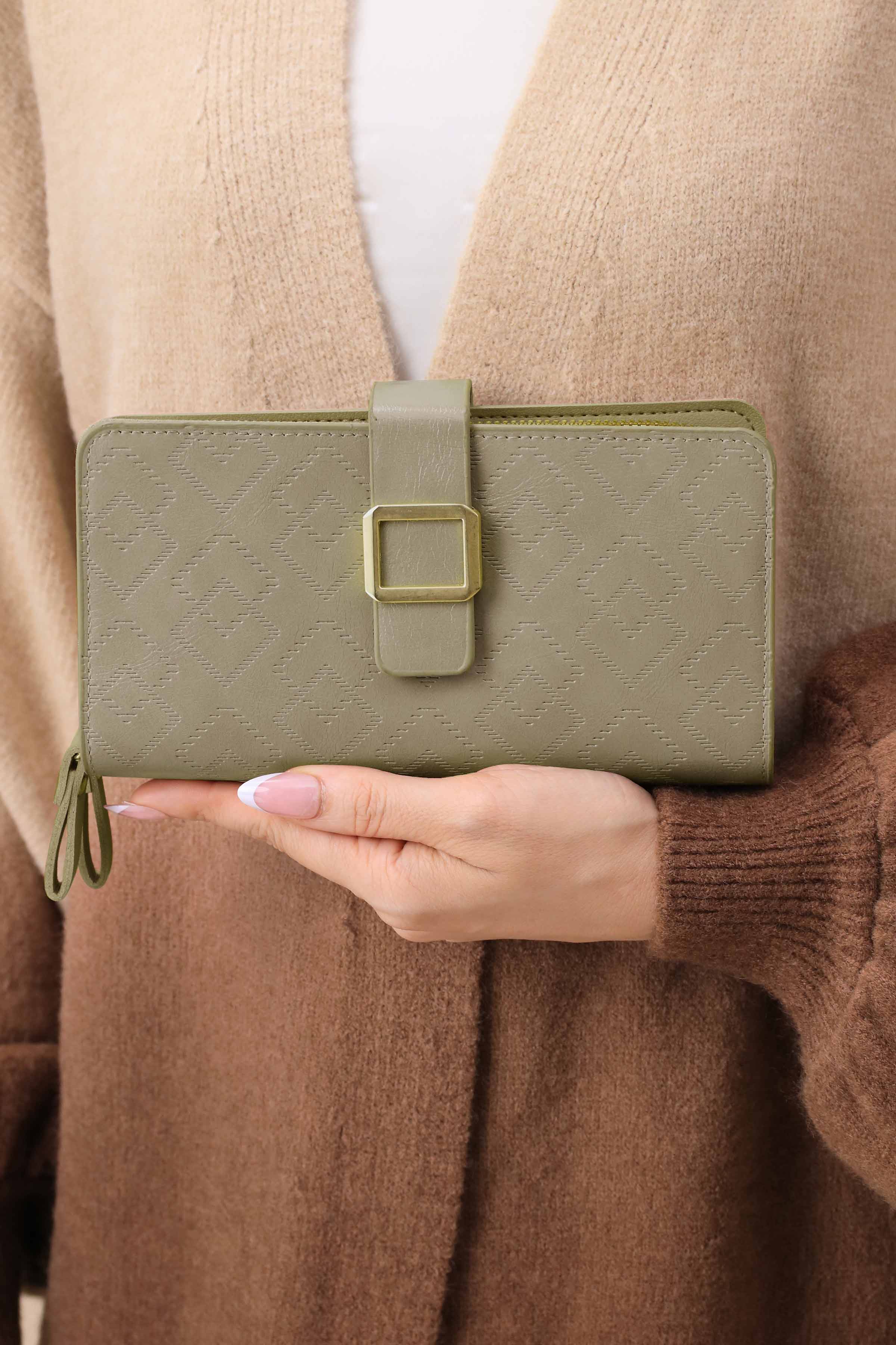 Green Wallet-441562104-for Women - Bag Winter Collection | Nishat | Shop Online