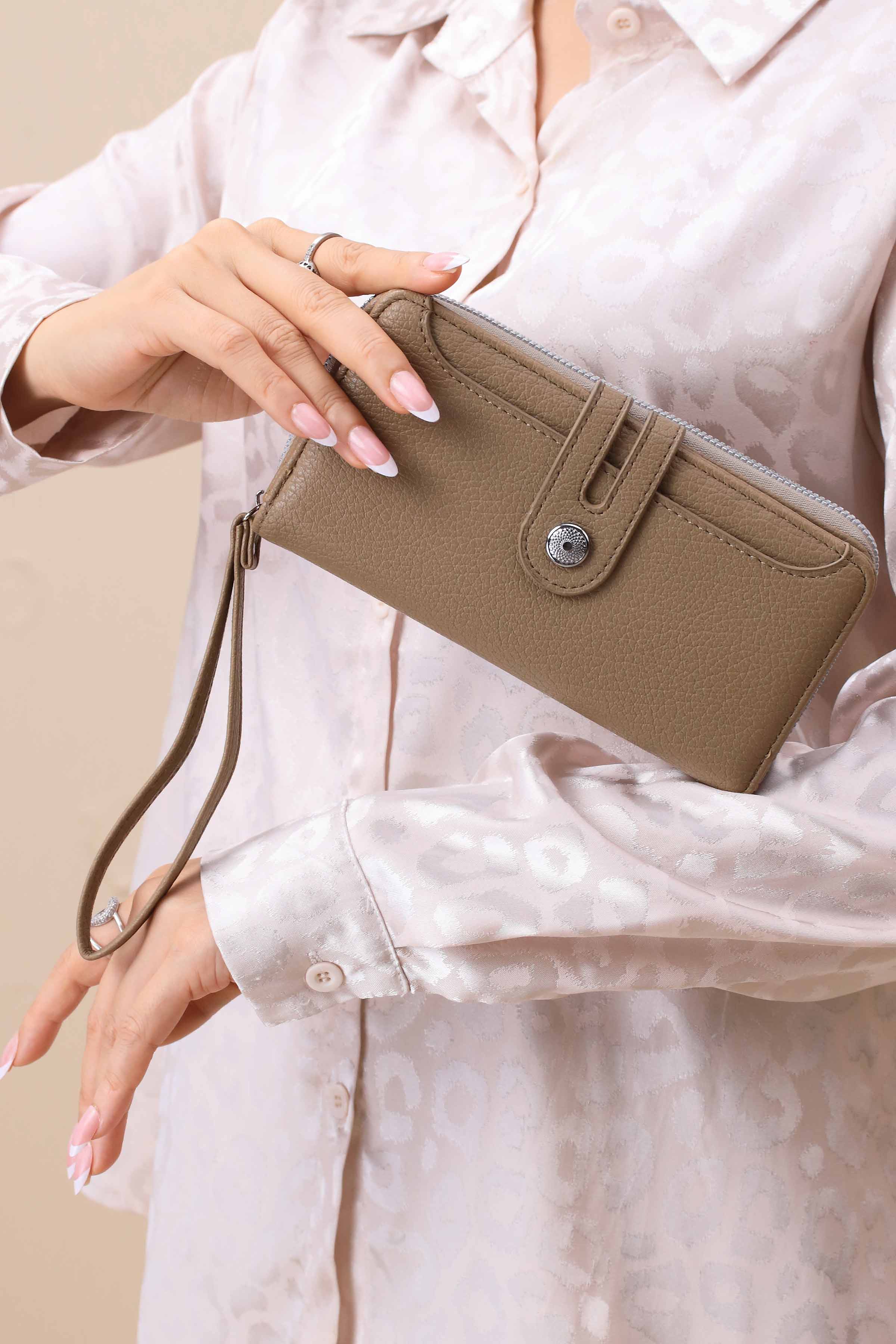 Khaki Wallet-441572130-for Women - Bag Winter Collection | Nishat | Shop Online