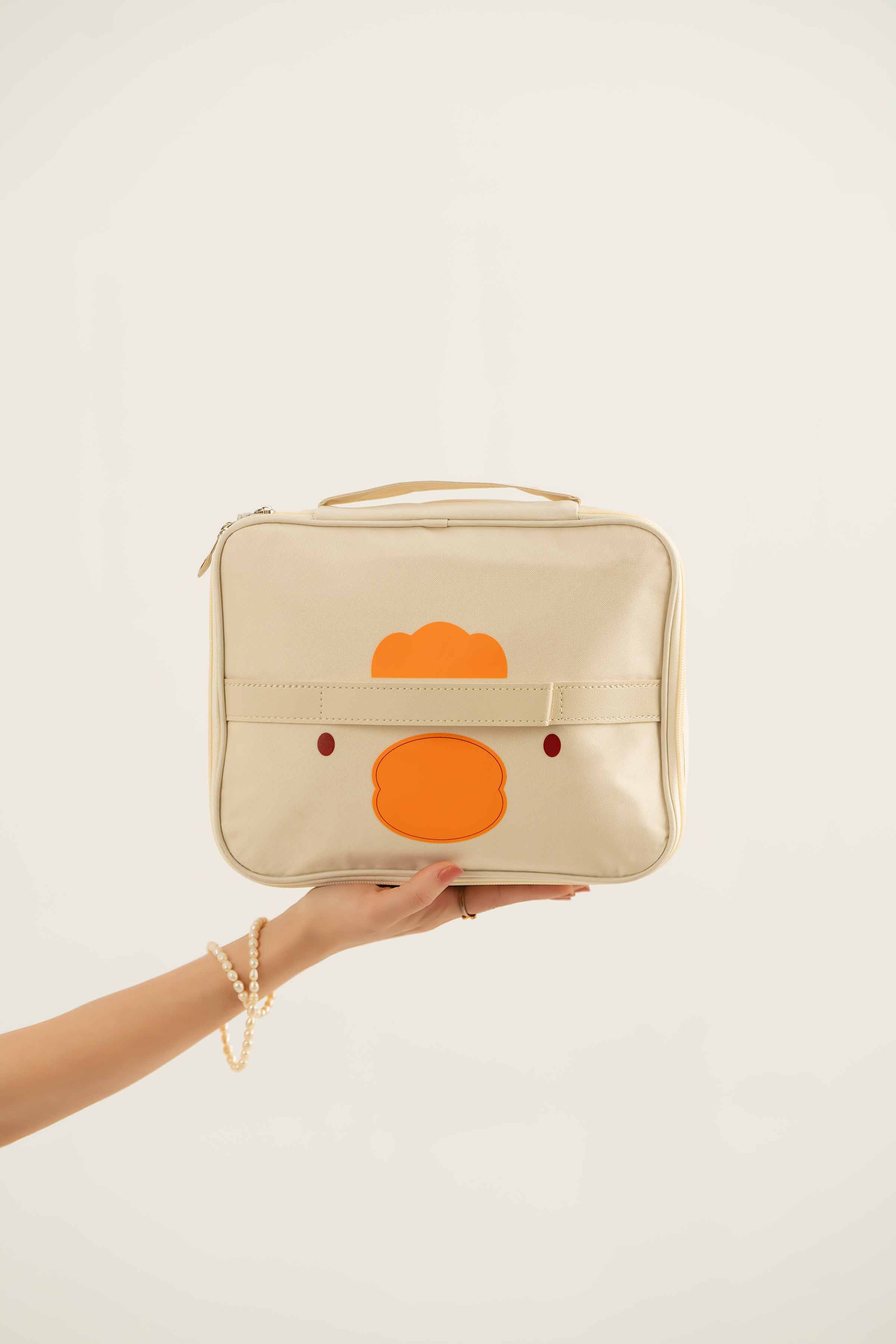 Off White Vanity Bag-441902107 for Women - Fashion Collection | Nishat | Shop Online