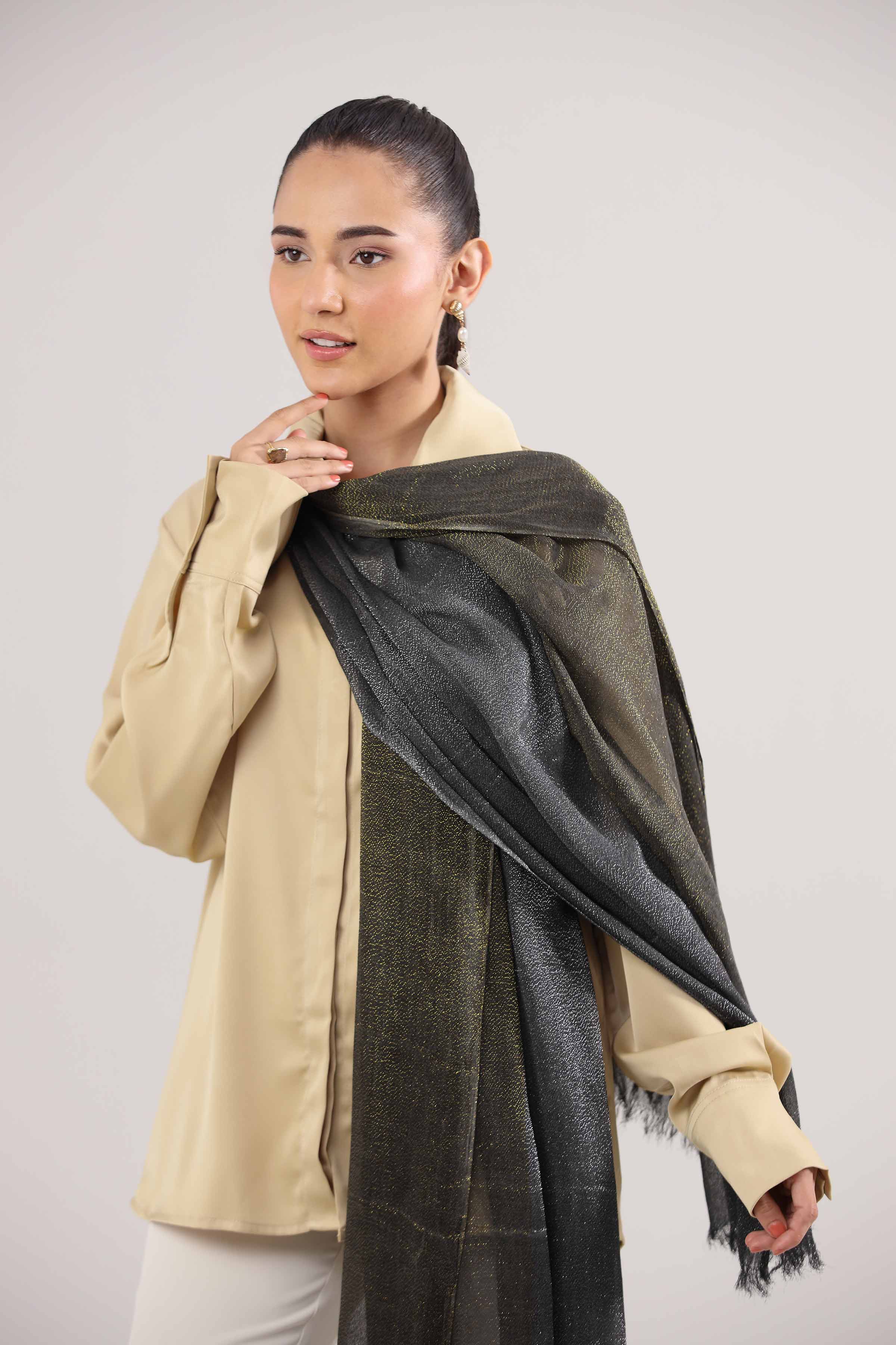 Black Women Scarf-442352103 for Women – Scarf Collection | Nishat | Shop Online