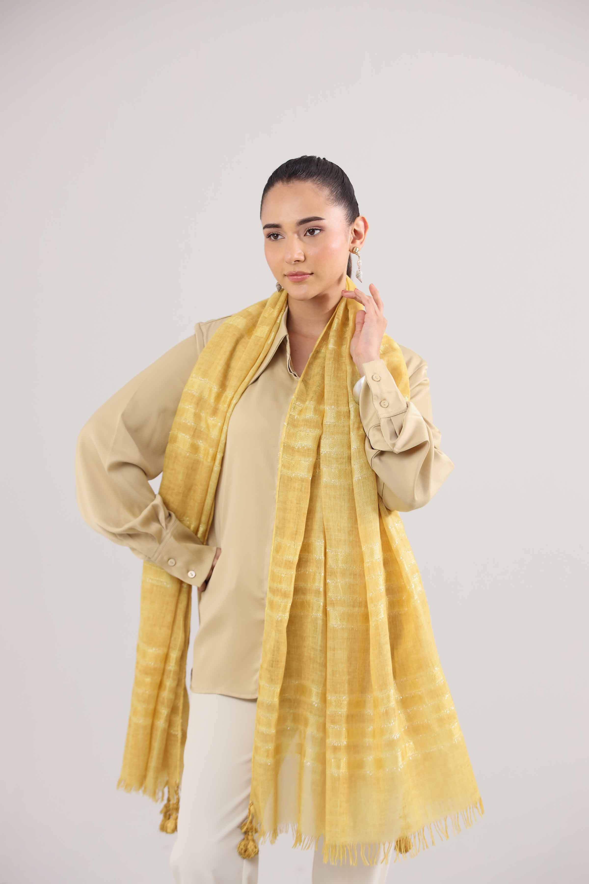 Yellow Women Scarf-442362102 for Women – Scarf Collection | Nishat | Shop Online