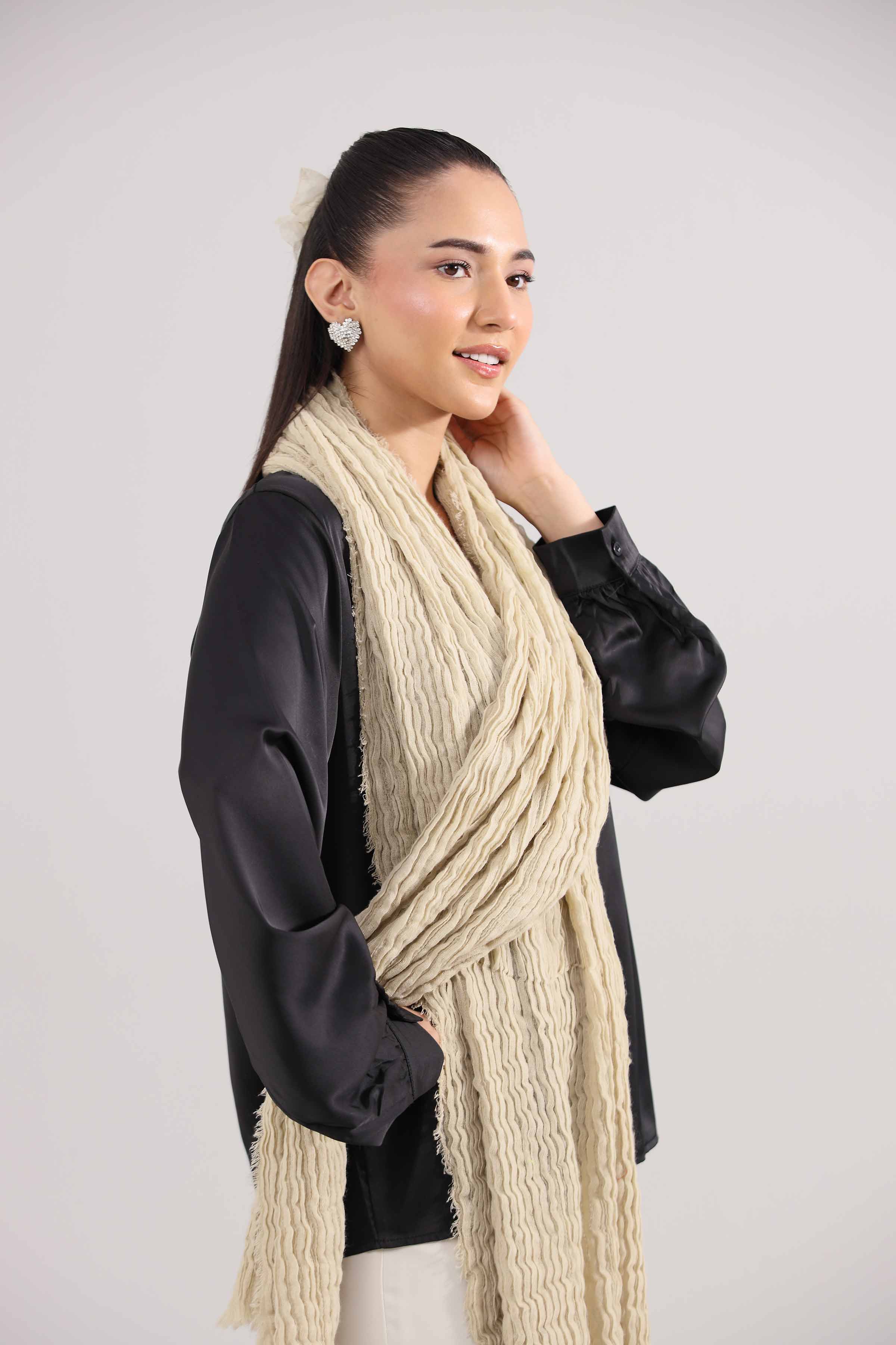 Green Women Scarf-442372104 for Women – Scarf Collection | Nishat | Shop Online