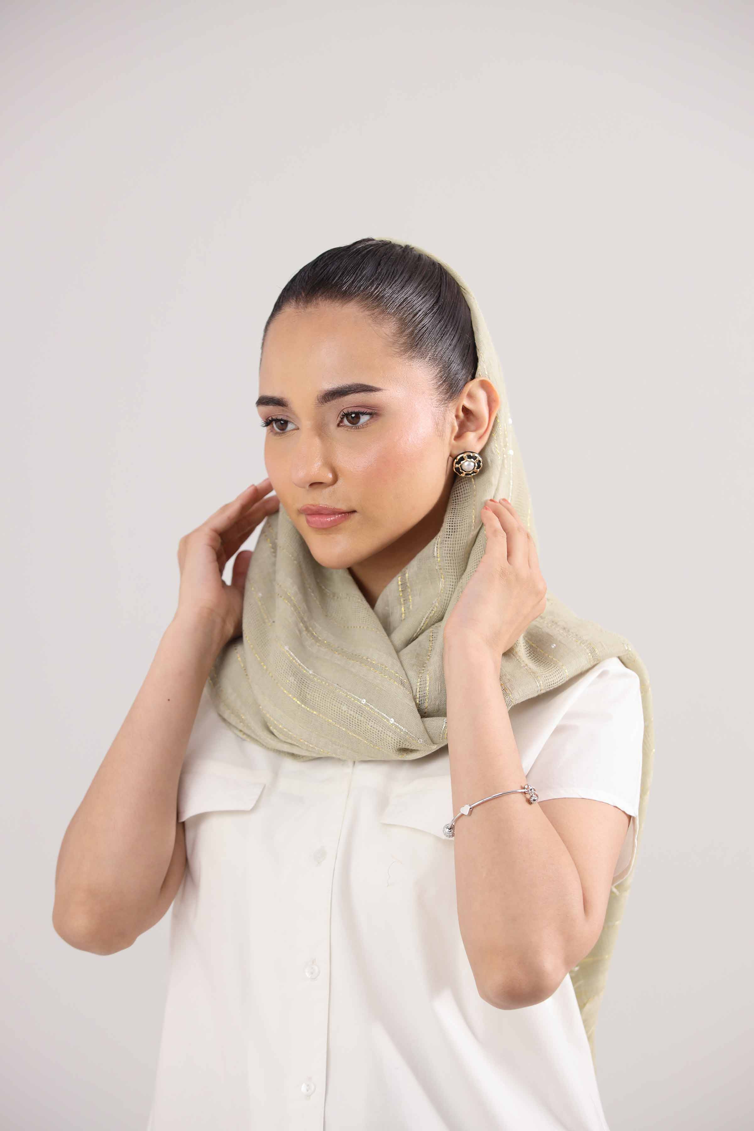 Yellow Women Scarf-442402102 for Women – Scarf Collection | Nishat | Shop Online