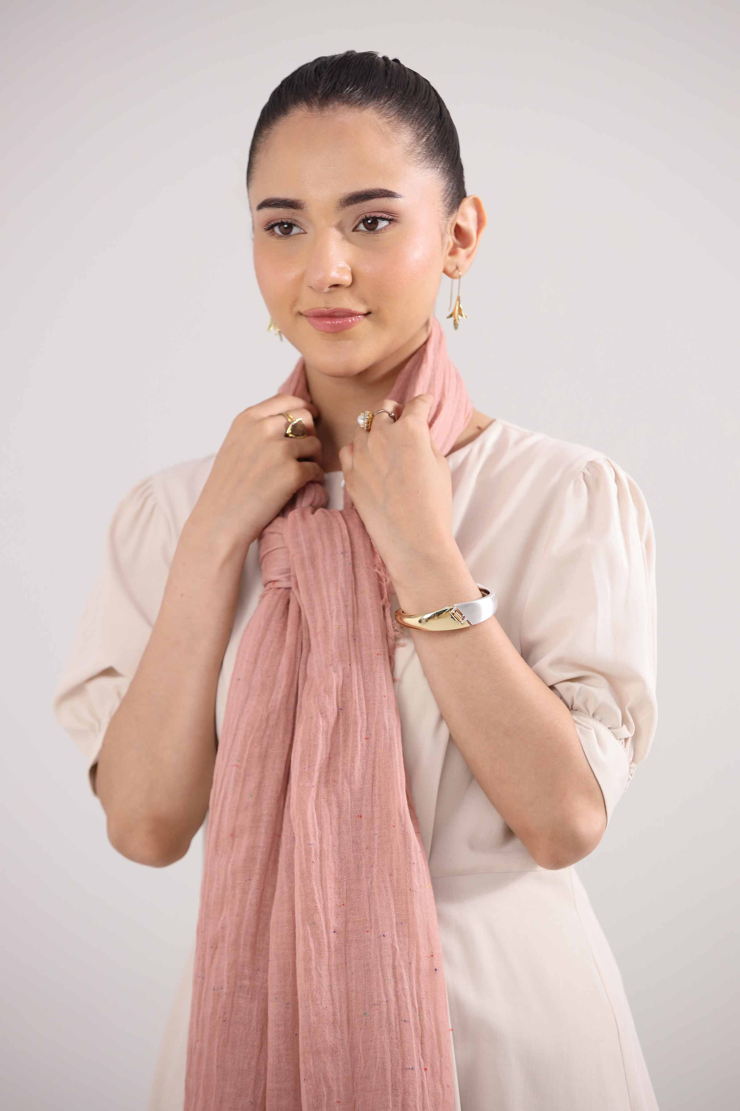 Pink Women Scarf-442412105 for Women – Scarf Collection | Nishat | Shop Online