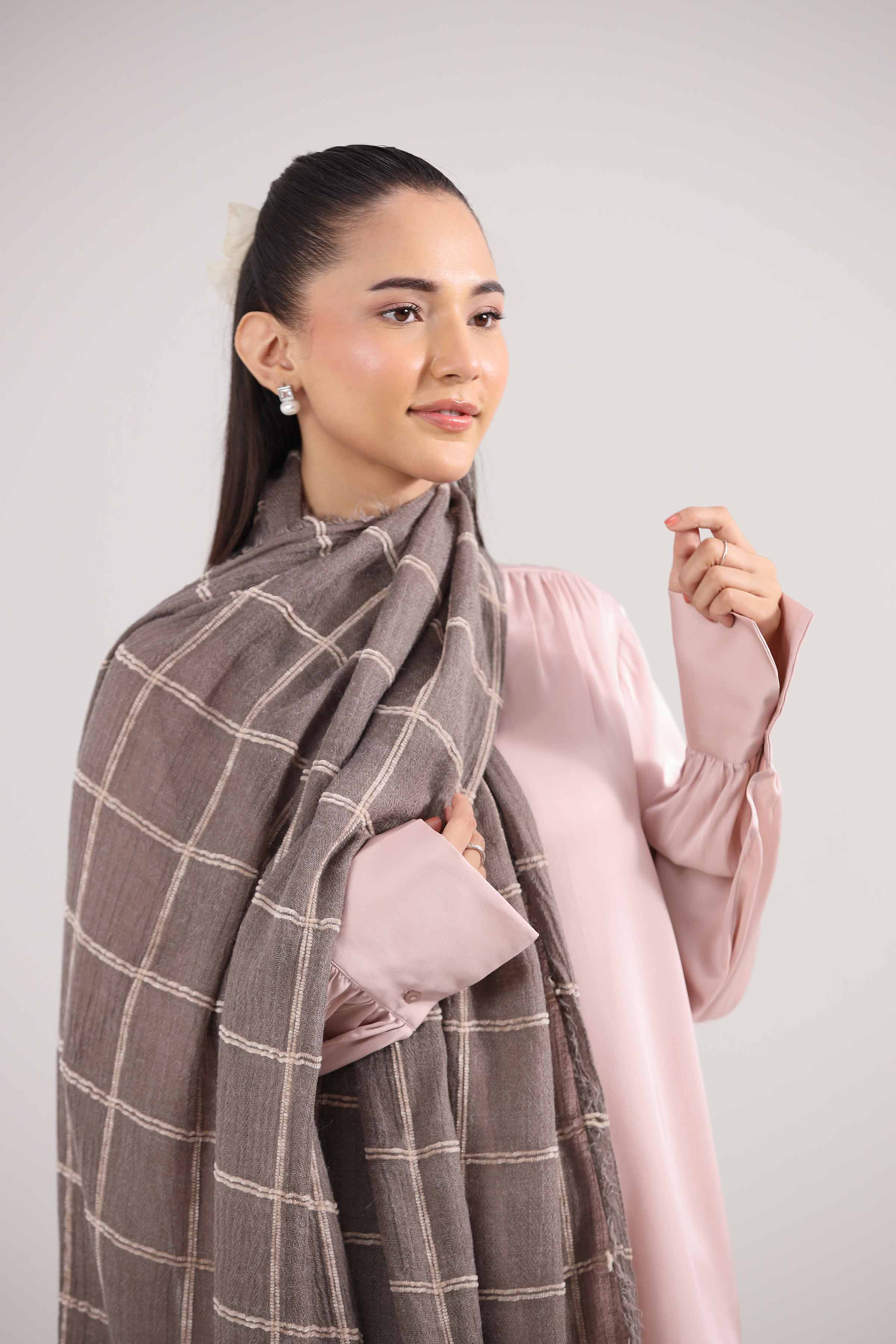 Light Pink Women Scarf-442432114 for Women – Scarf Collection | Nishat | Shop Online