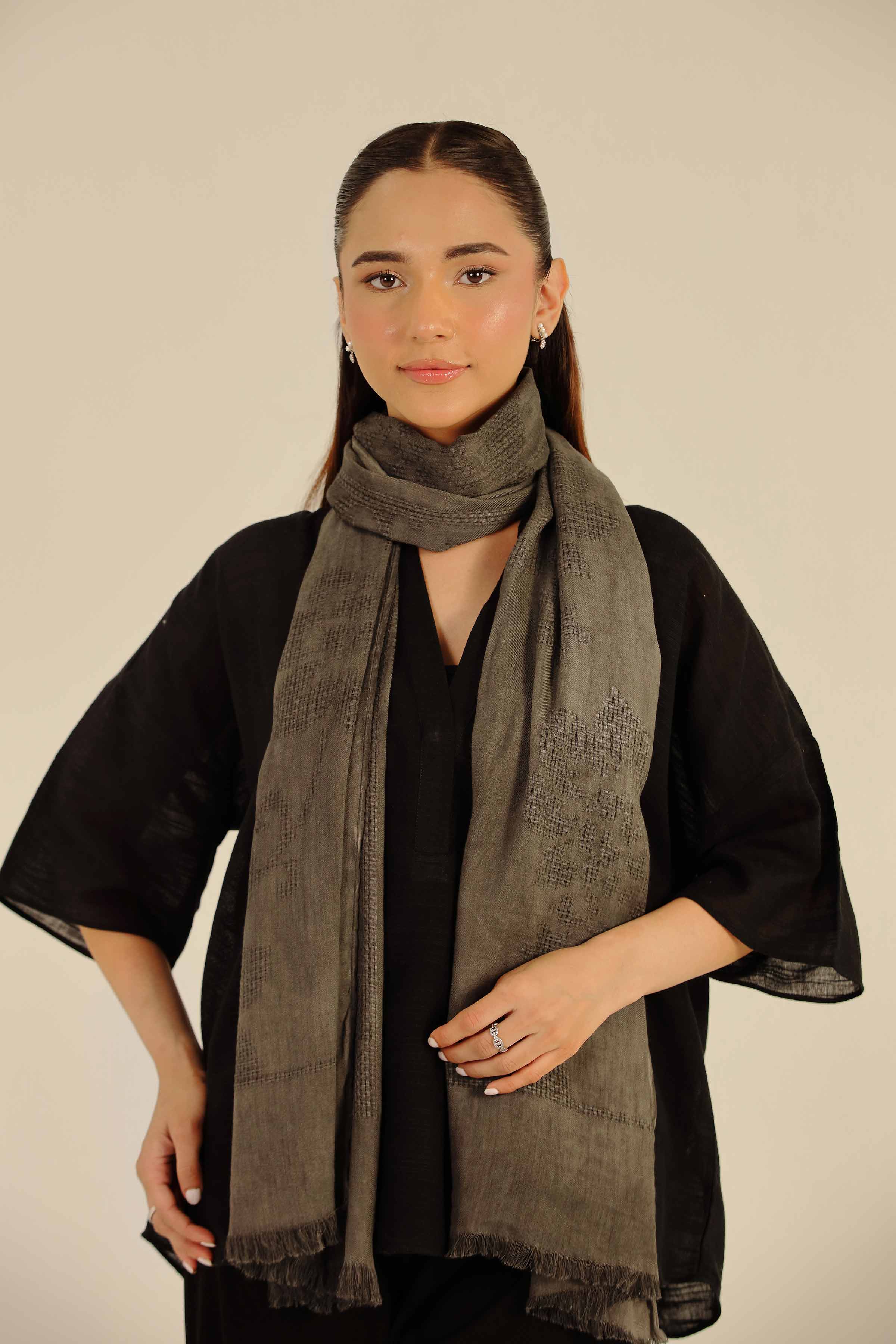 Black Women Scarf-442692103 for Women - Fashion Collection | Nishat | Shop Online