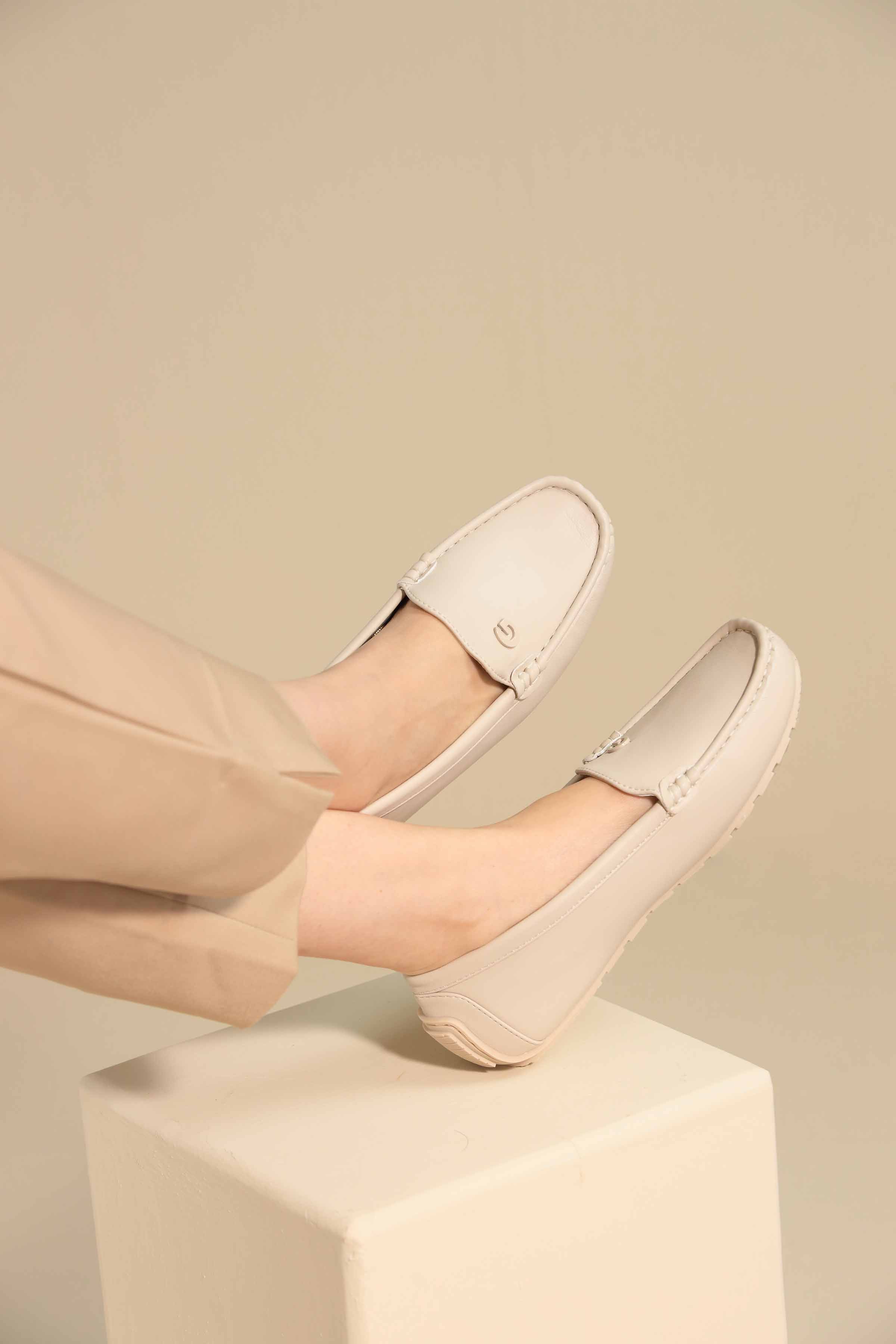 Off White Loafers-443112907 - for Women - Shoes Collection | Nishat | Shop Online