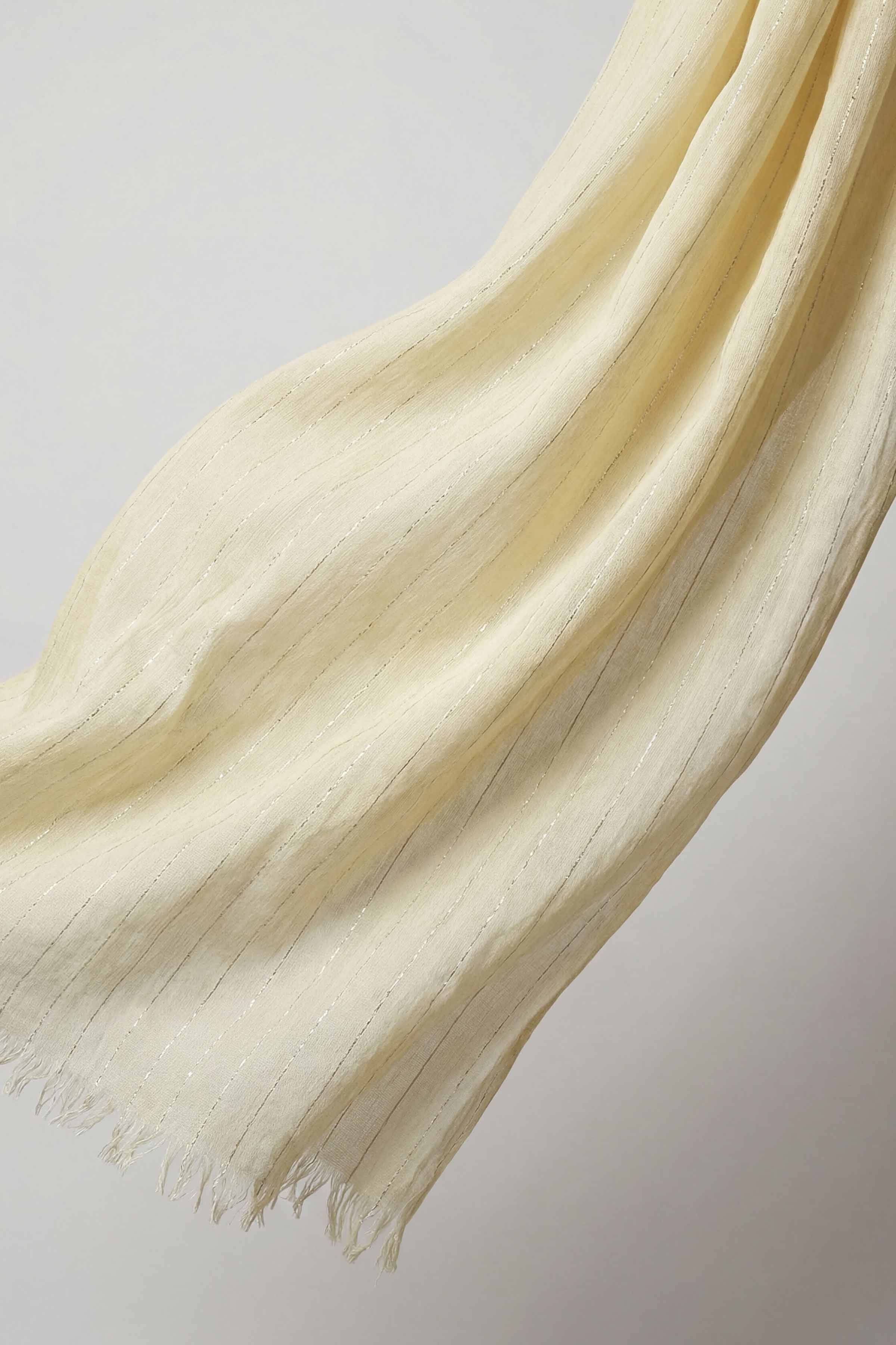 Off White Women Scarf-443422107