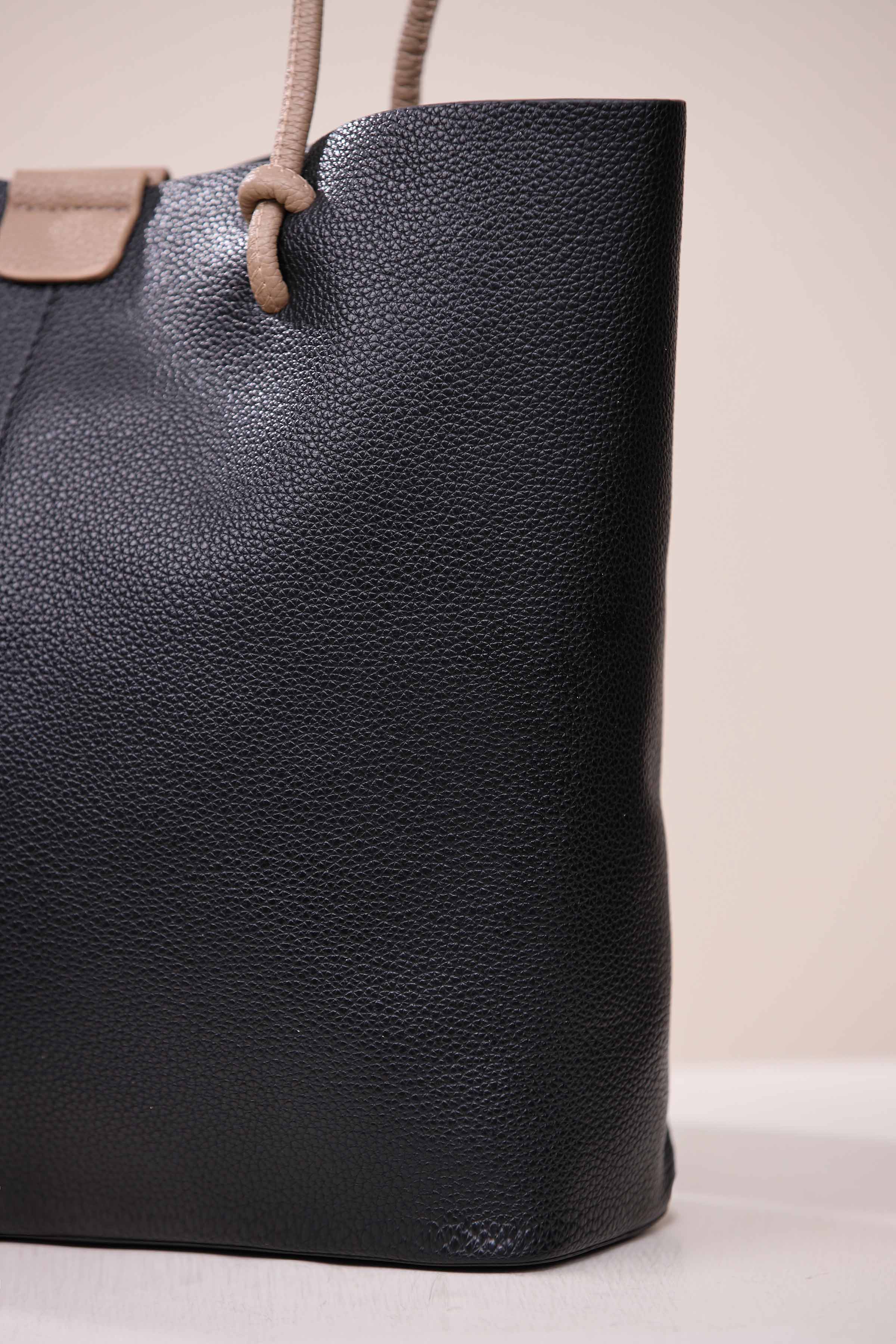 Black Tote Bag-443492103 for Women - Bag Collection | Nishat | Shop Online