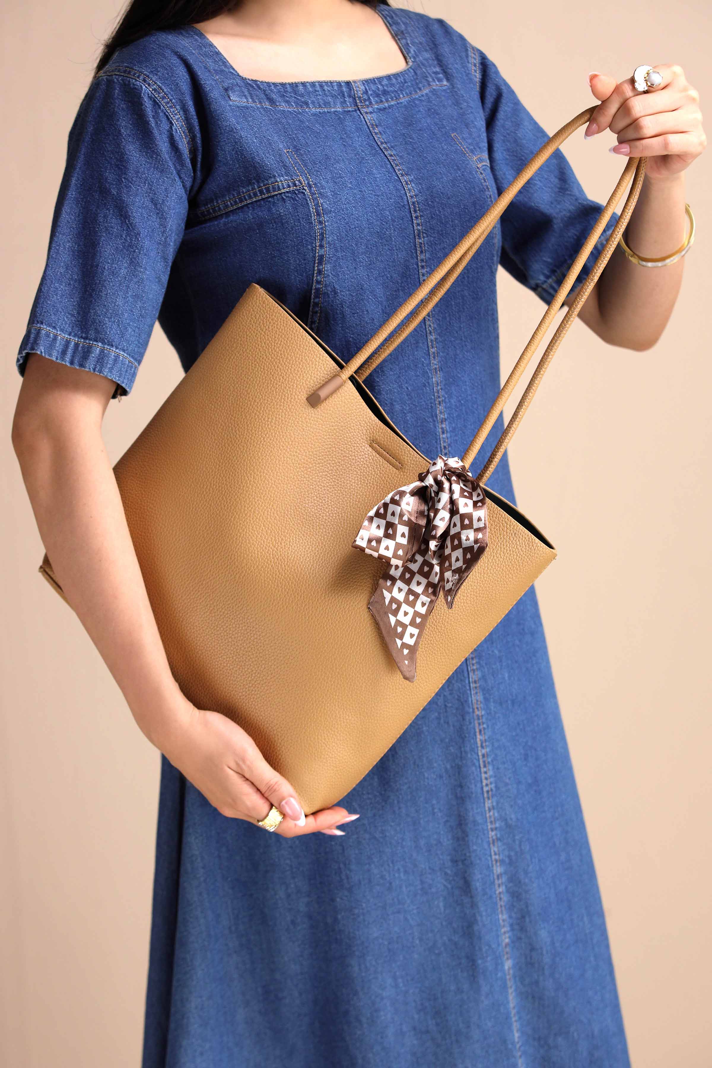 Beige Tote Bag-443602118