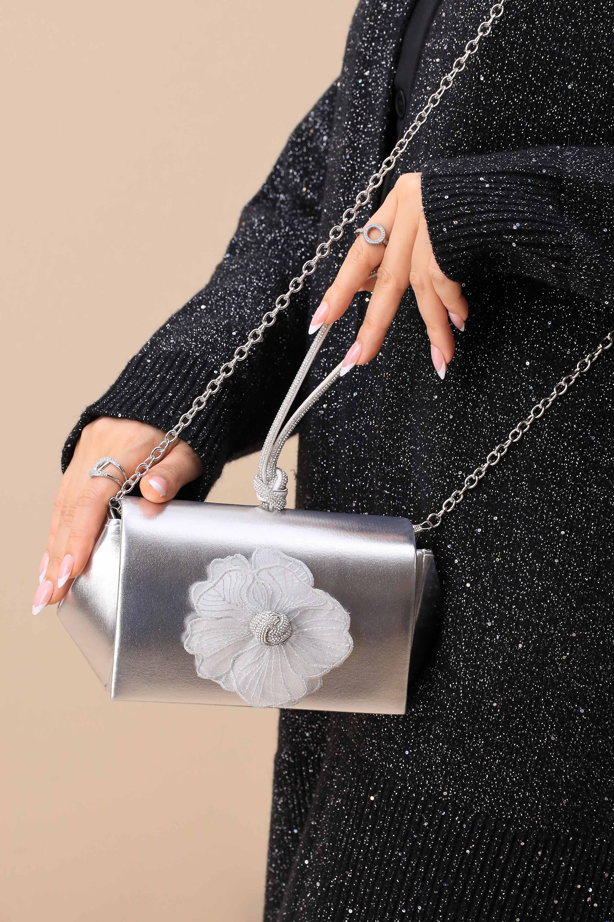 Silver Clutch-444092120-for Women - Bag Winter Collection | Nishat | Shop Online