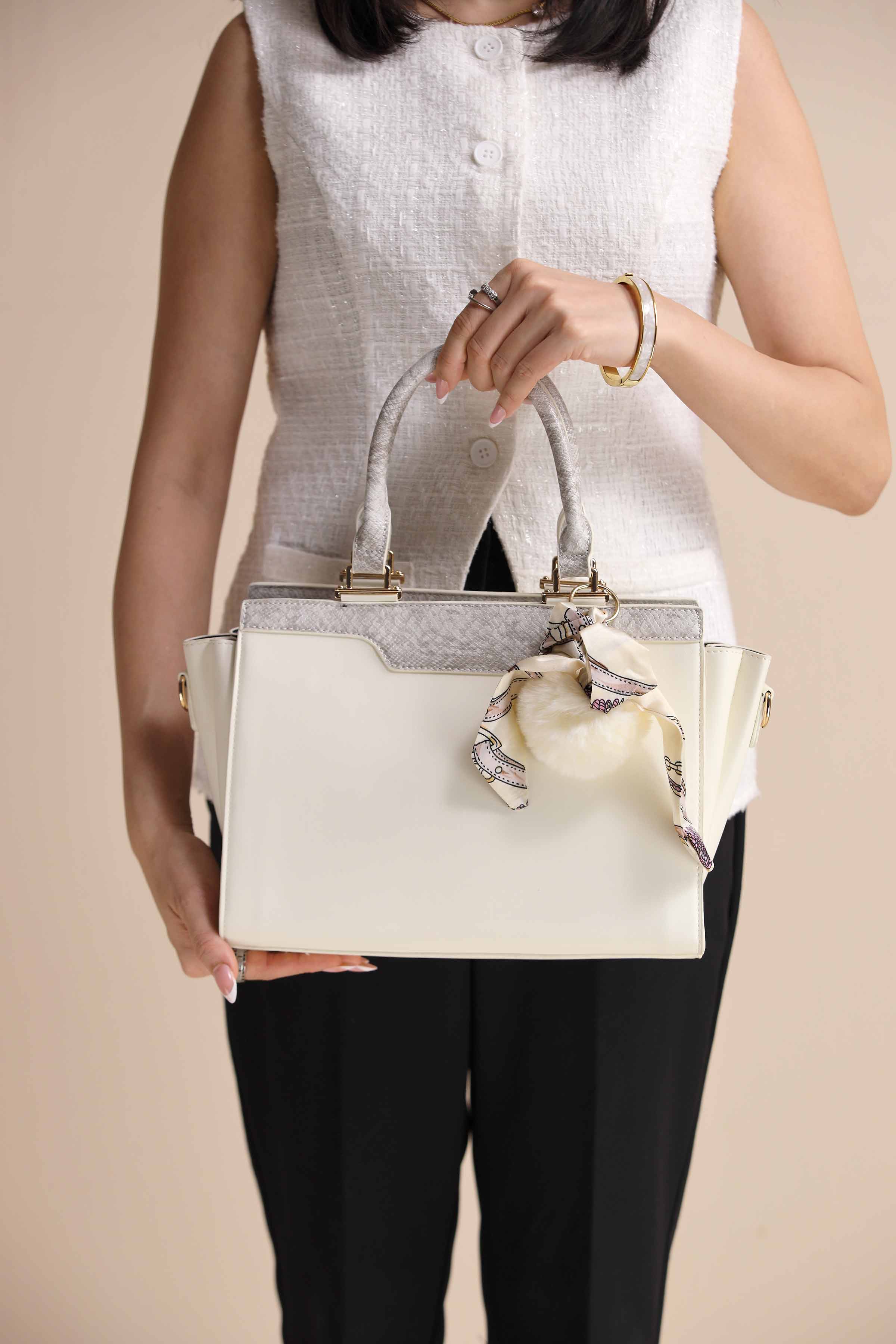 White Shoulder Bag-444842112 for Women - Bag Winter Collection | Nishat | Shop Online