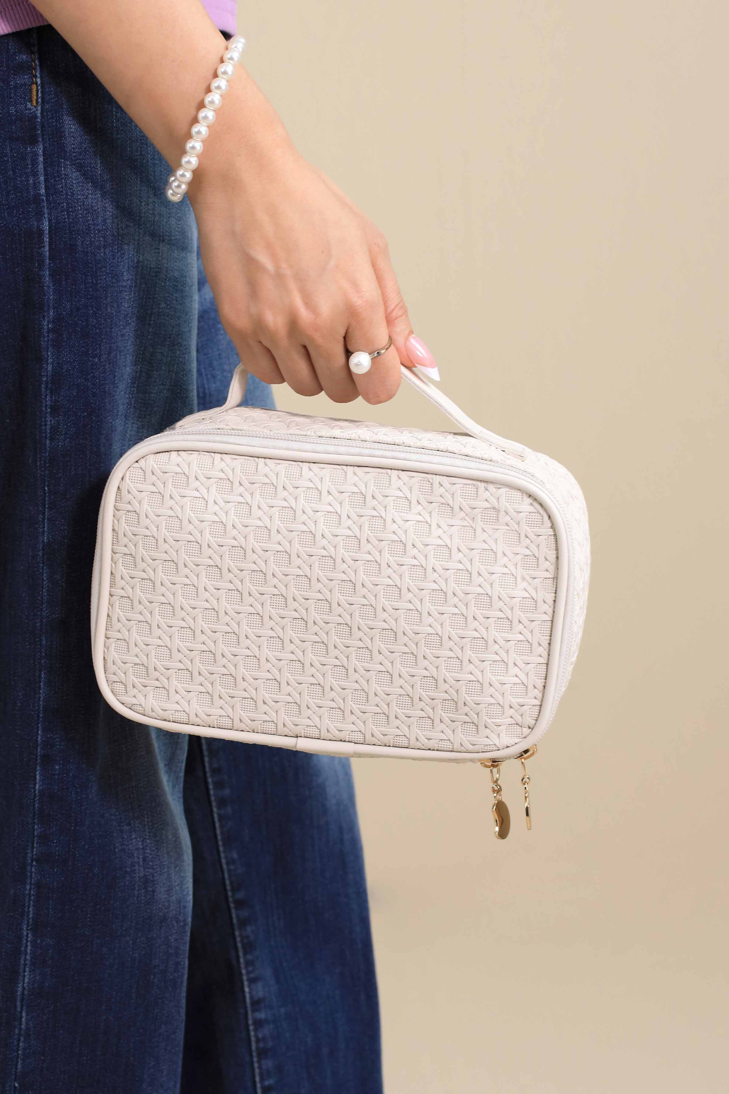 White Vanity Bag-444882112 for Women - Bag Winter Collection | Nishat | Shop Online