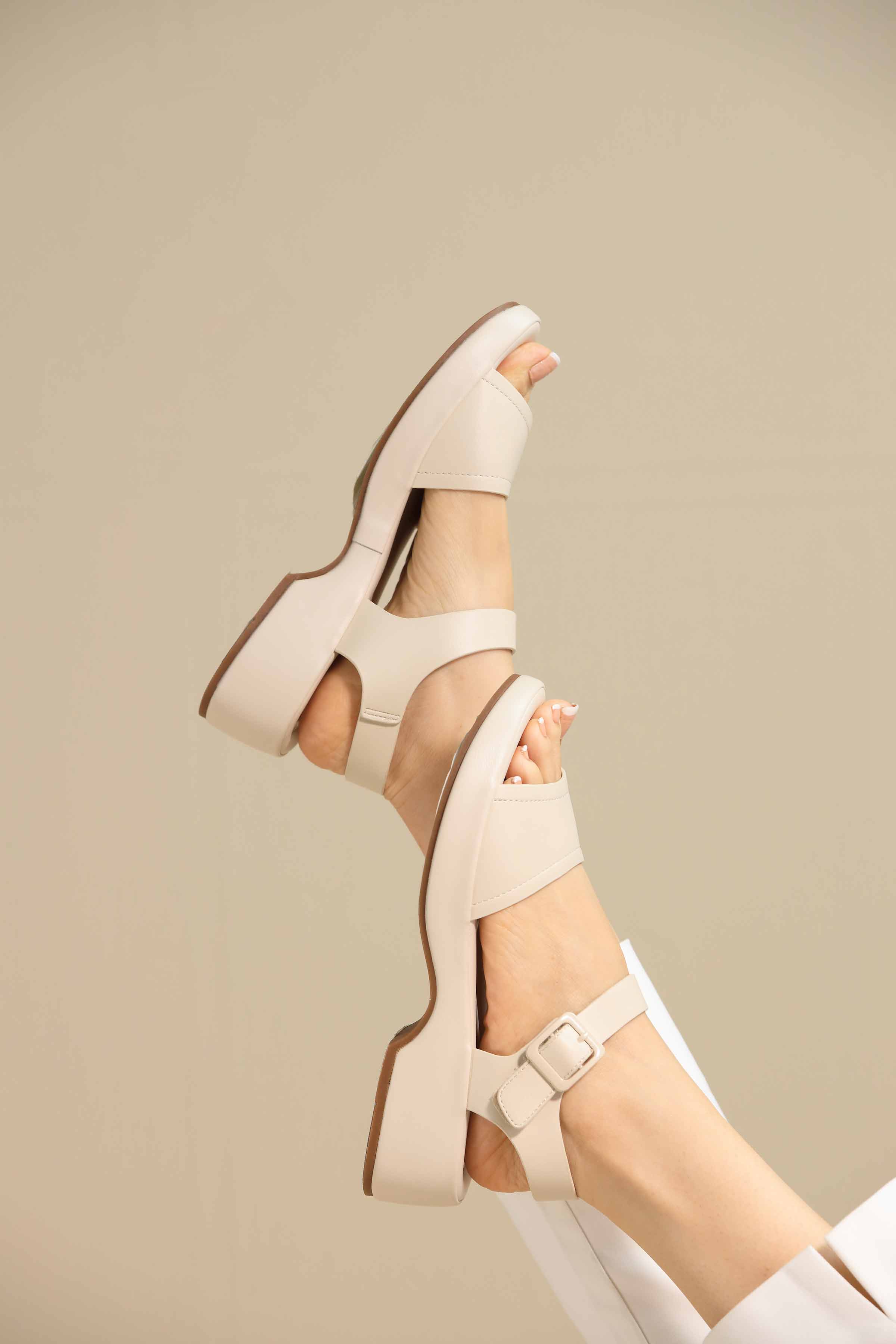 Off White Sandals-445162907 - for Women - Shoes Collection | Nishat | Shop Online