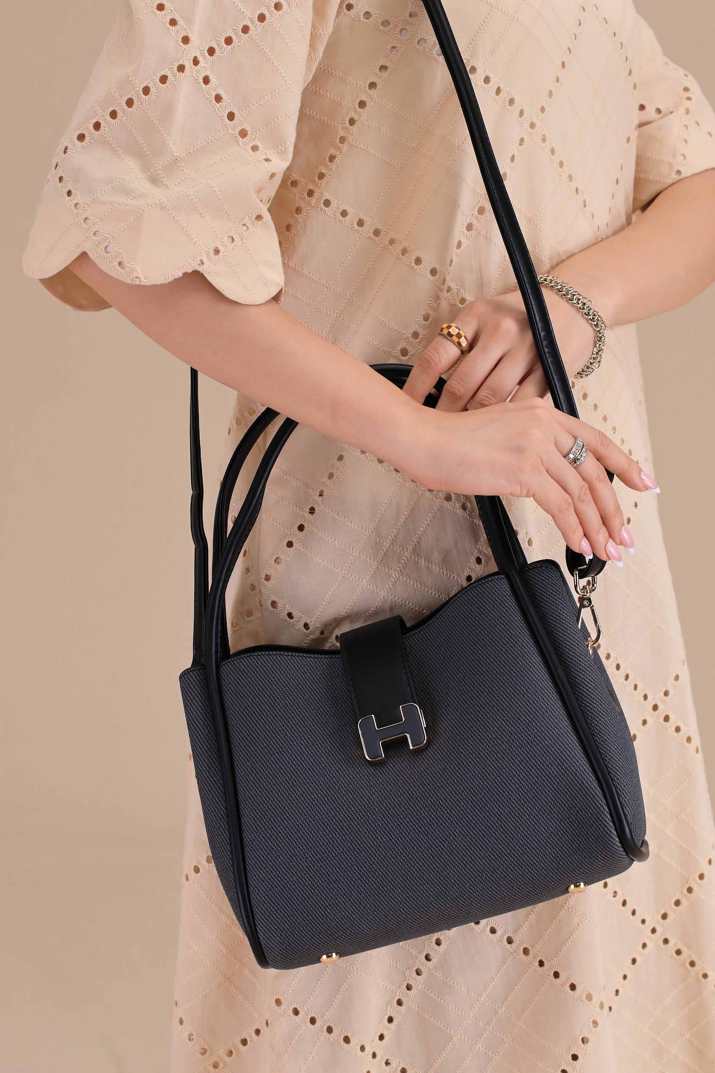 Black Shoulder Bag-445542103-for Women - Bag Winter Collection | Nishat | Shop Online