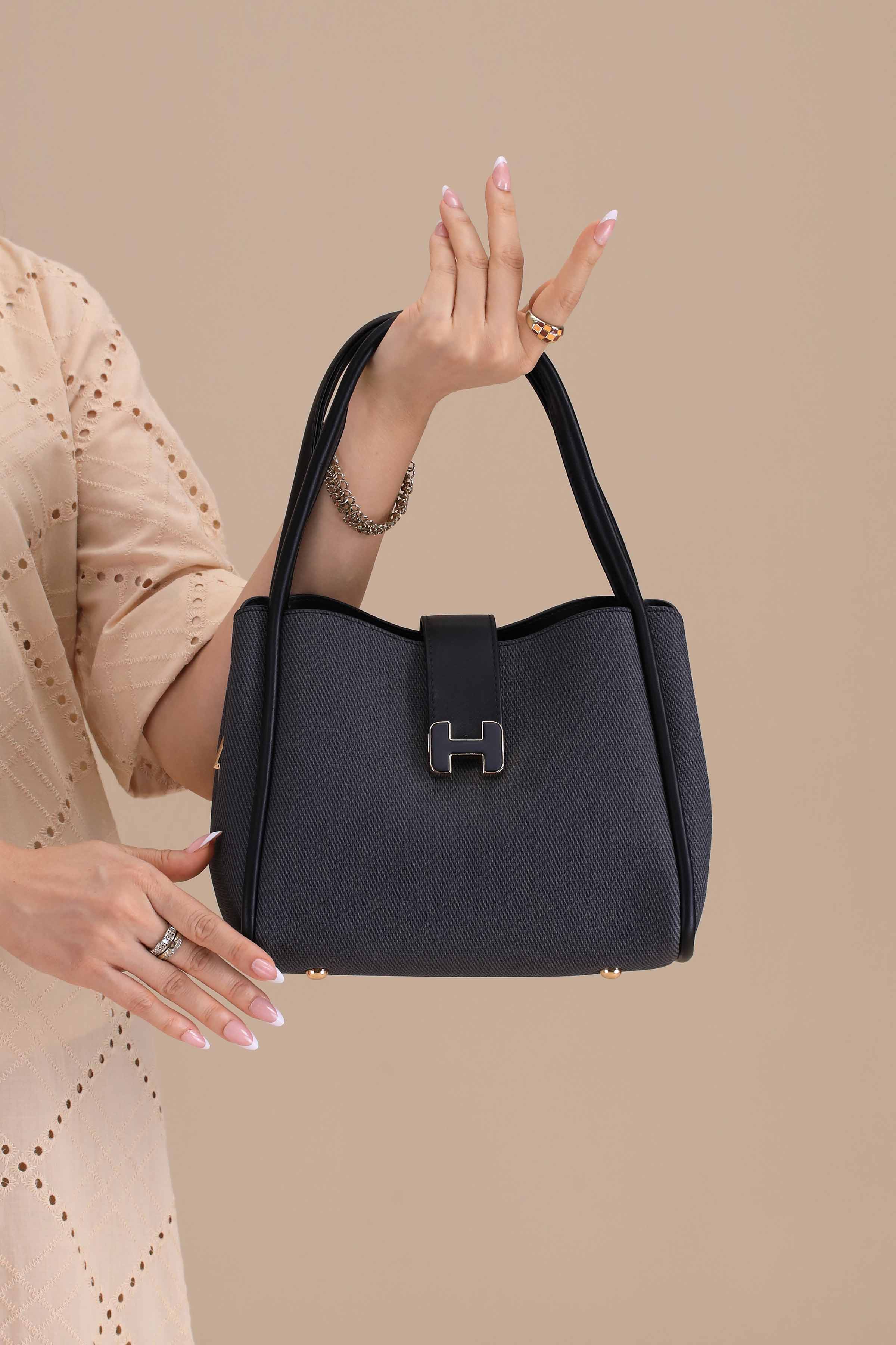 Black Shoulder Bag-445542103-for Women - Bag Winter Collection | Nishat | Shop Online