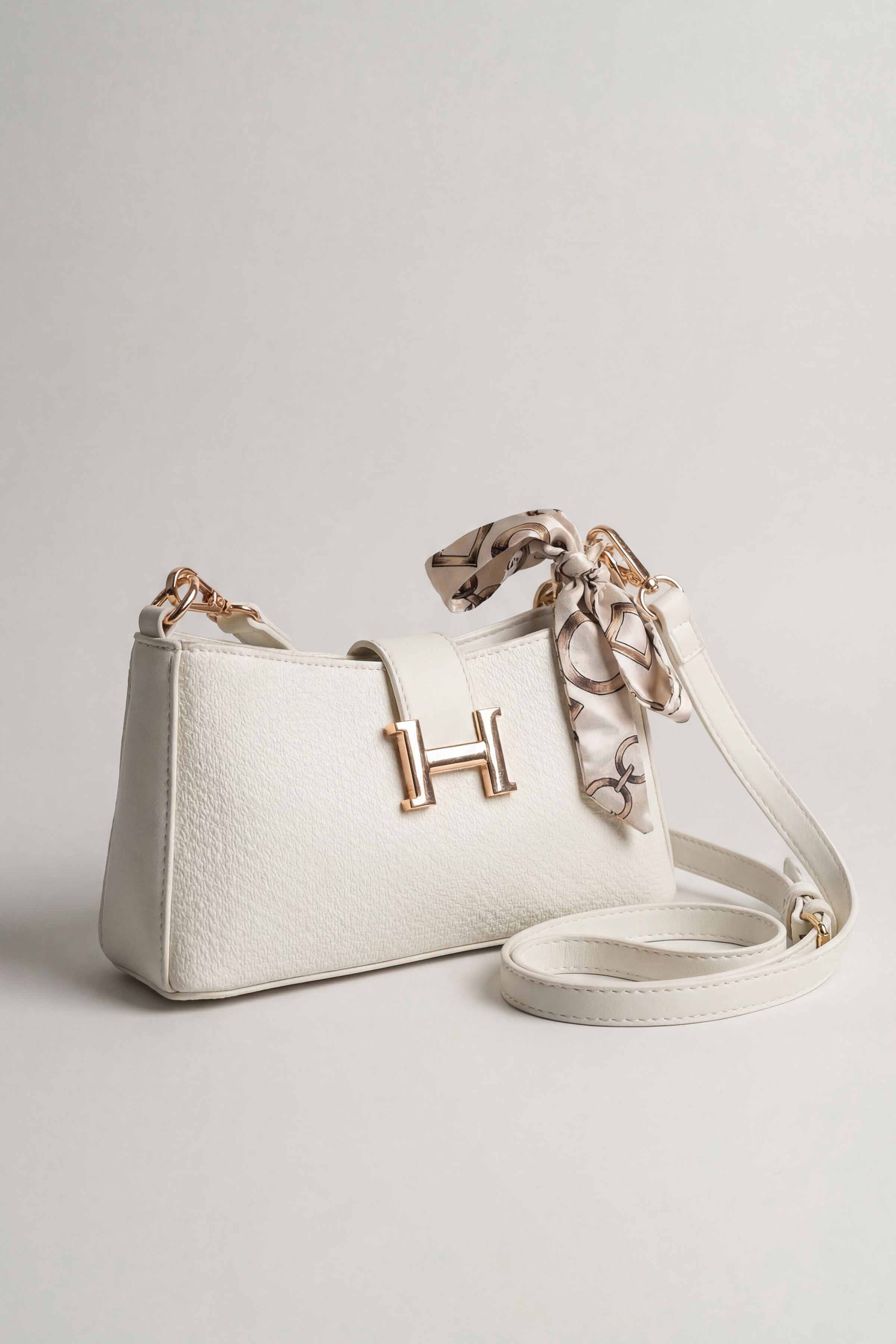 White Shoulder Bag-445562112