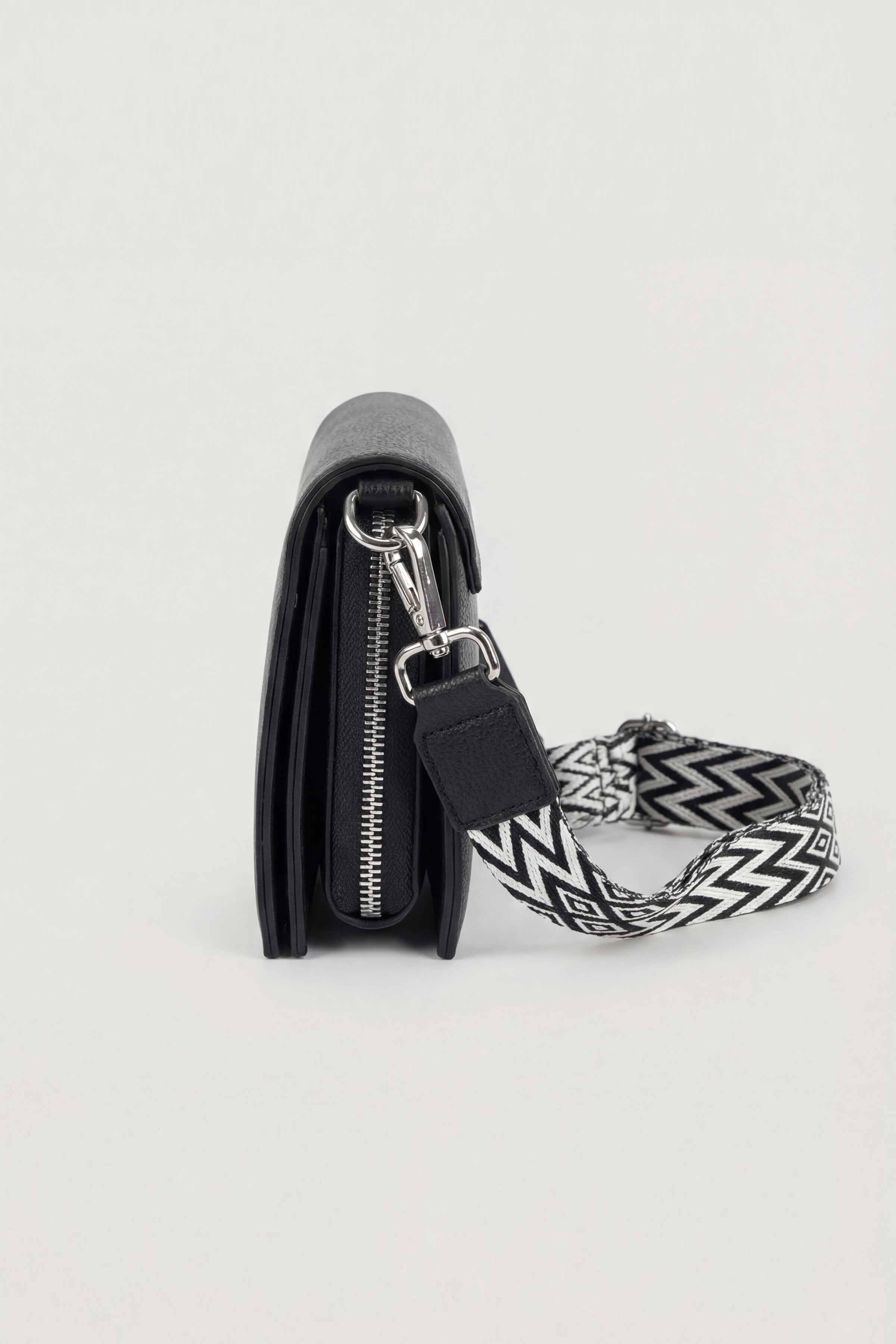 Black Shoulder Bag-445592103 for Women - Fashion Collection | Nishat | Shop Online