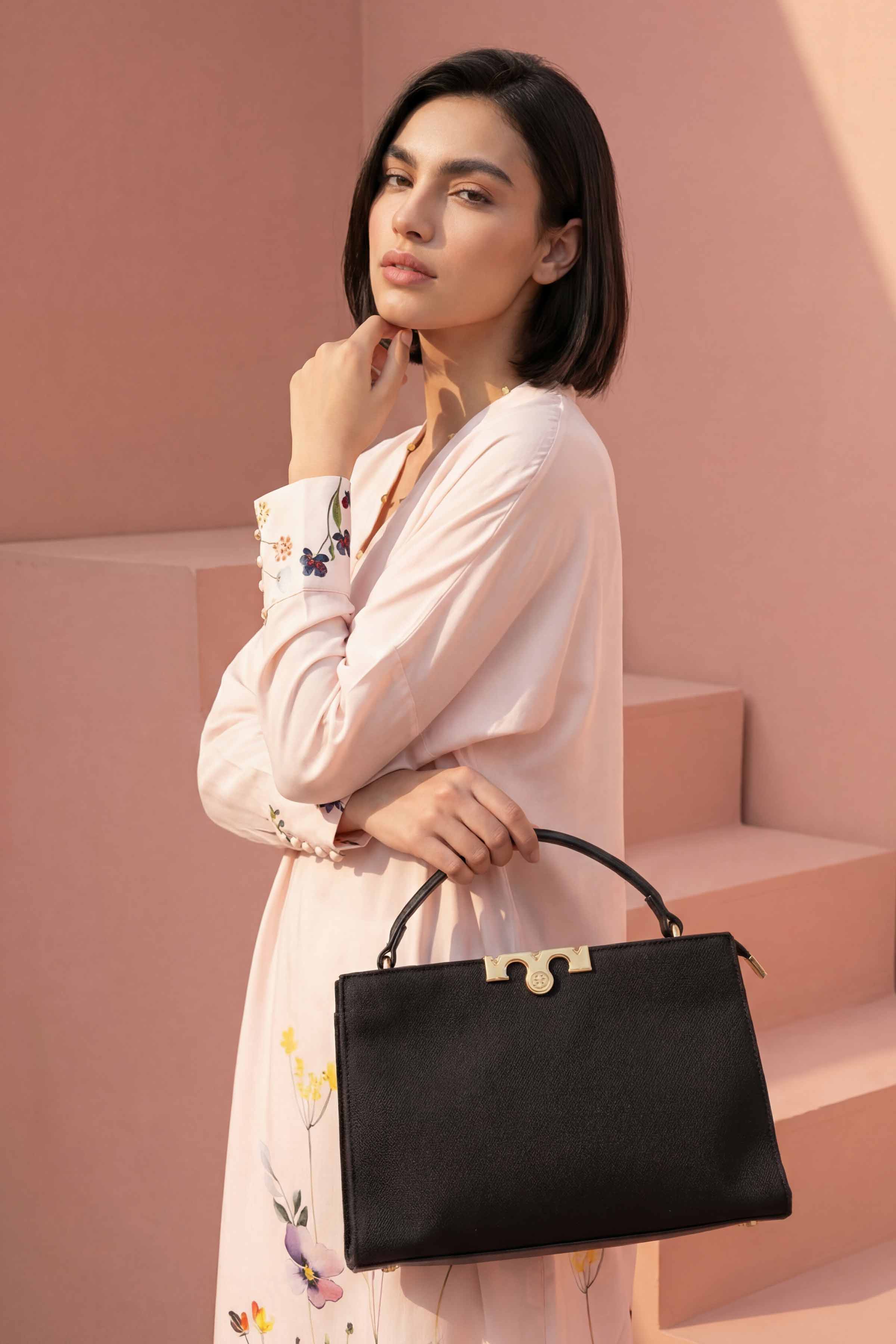 Black Shoulder Bag-445652103