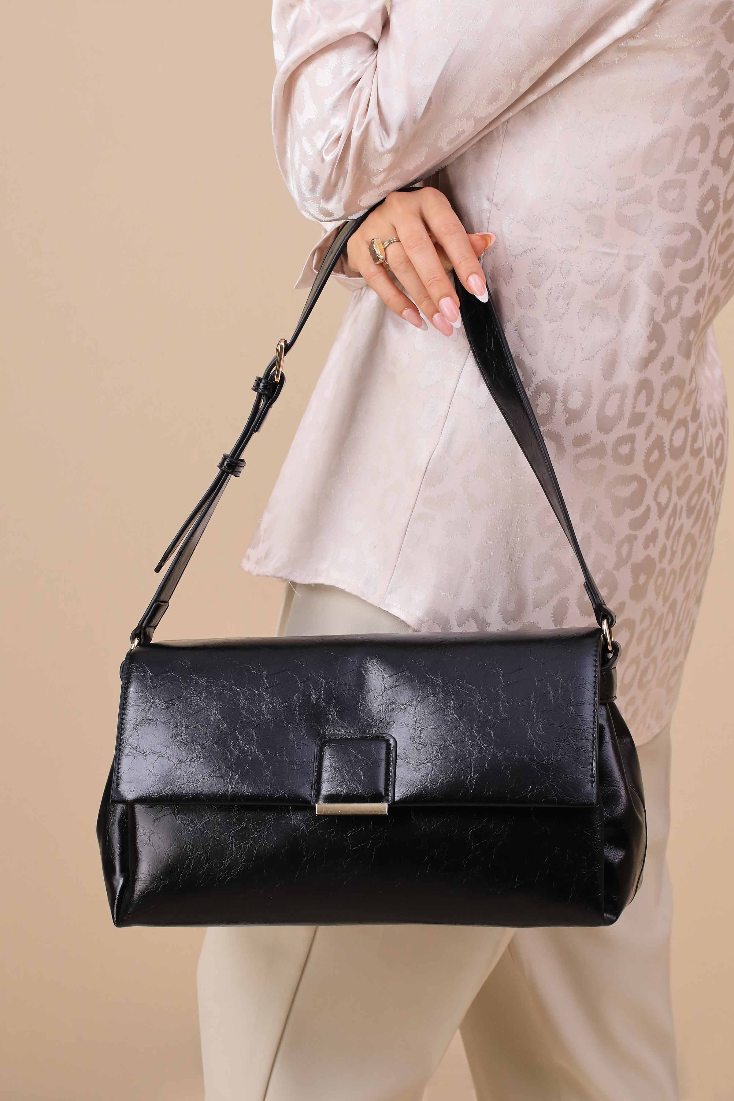 Black Shoulder Bag-445722103-for Women - Bag Winter Collection | Nishat | Shop Online