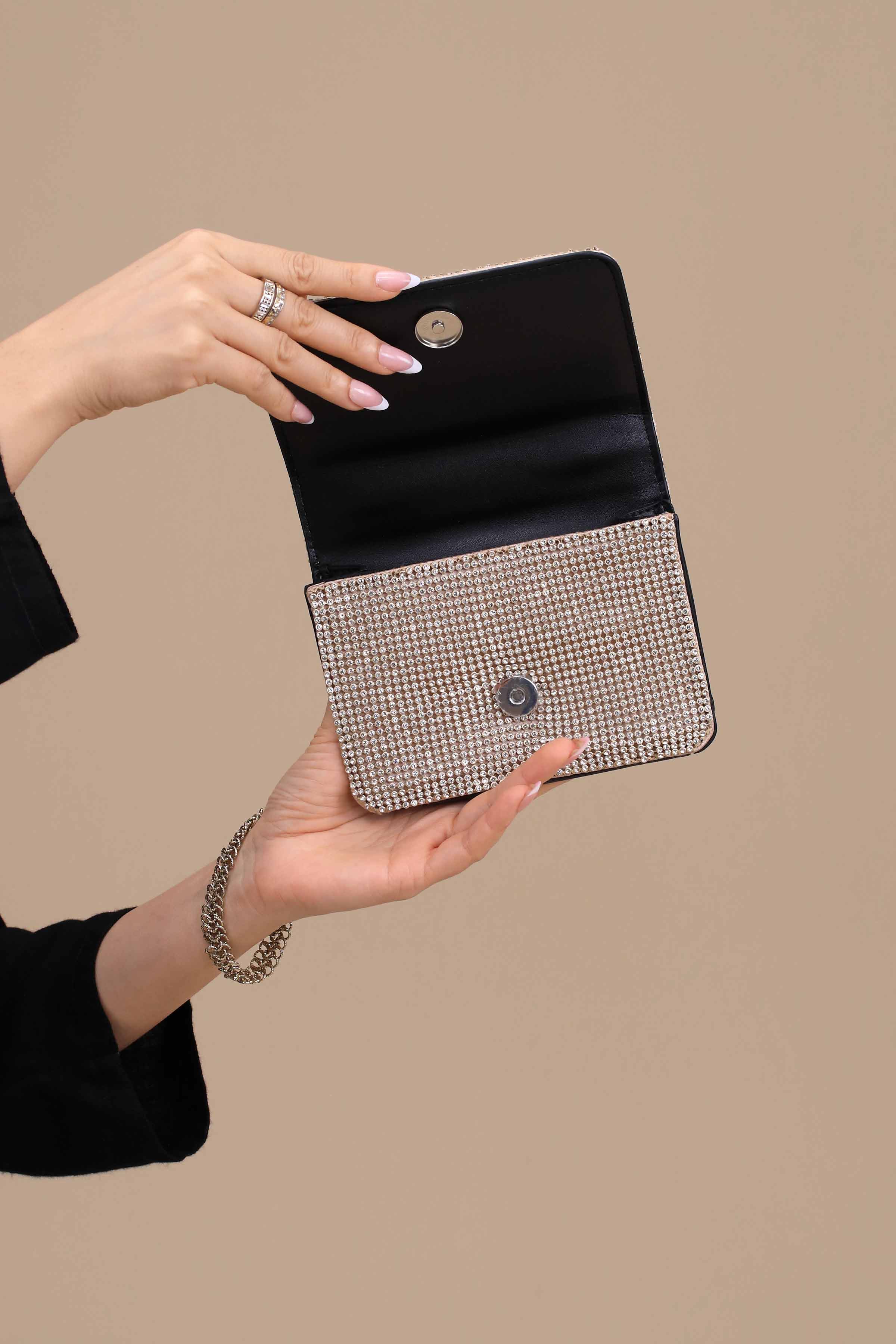 Gold Clutch-445742119