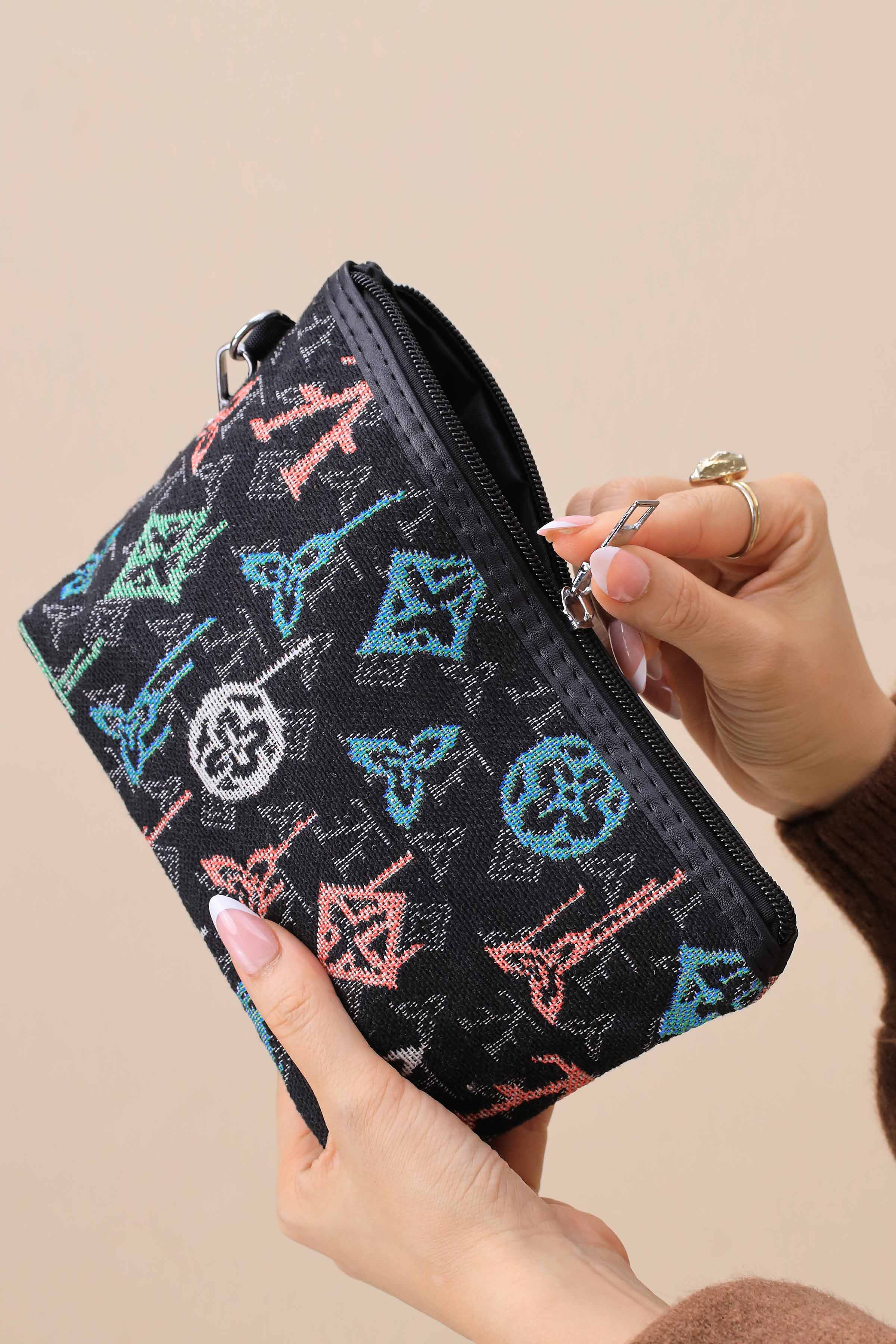 Black Vanity Bag-445872103-for Women - Bag Winter Collection | Nishat | Shop Online