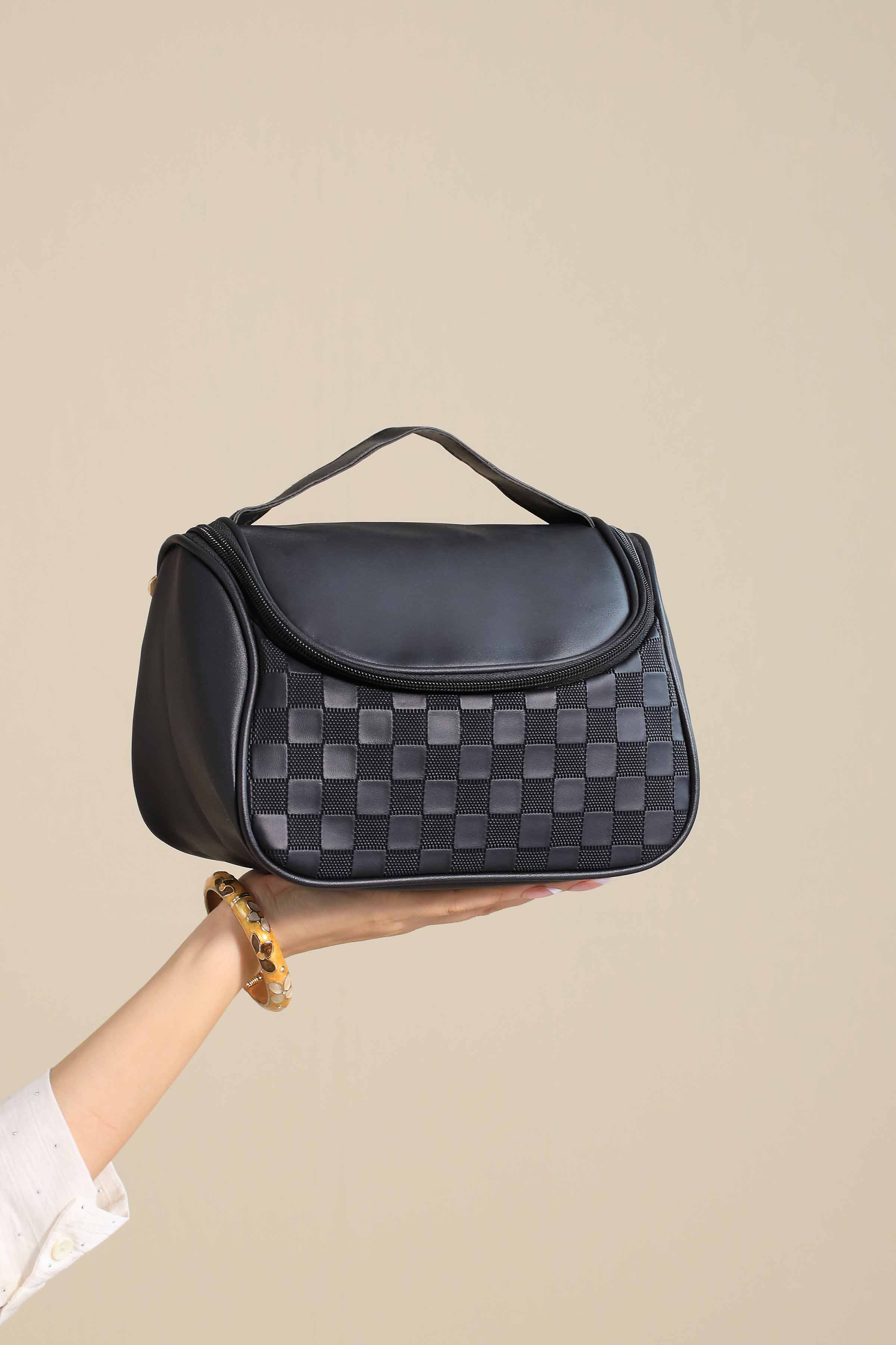 Black Vanity Bag-445912103 for Women - Bag Winter Collection | Nishat | Shop Online