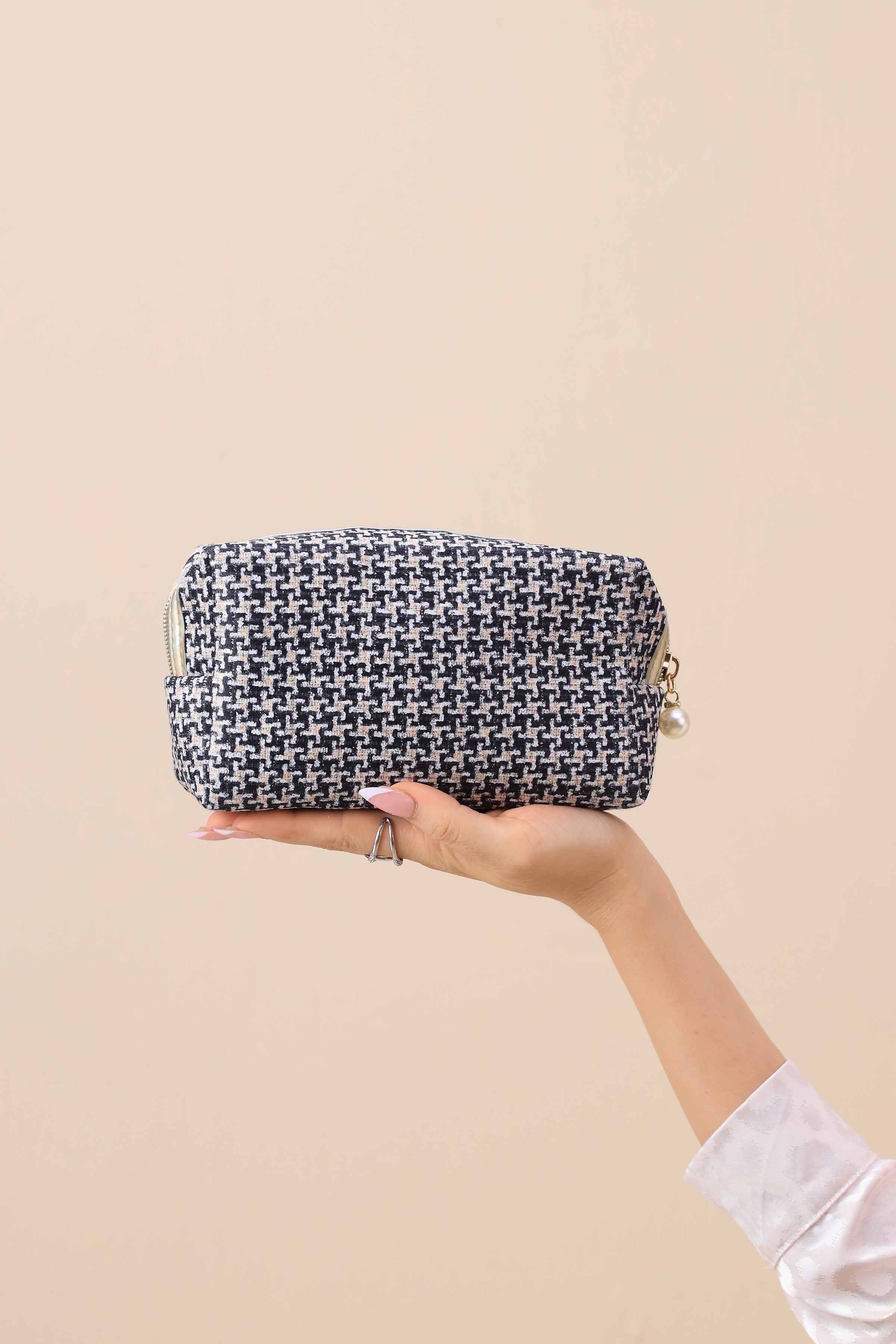 Black Vanity Bag-445972103-for Women - Bag Winter Collection | Nishat | Shop Online