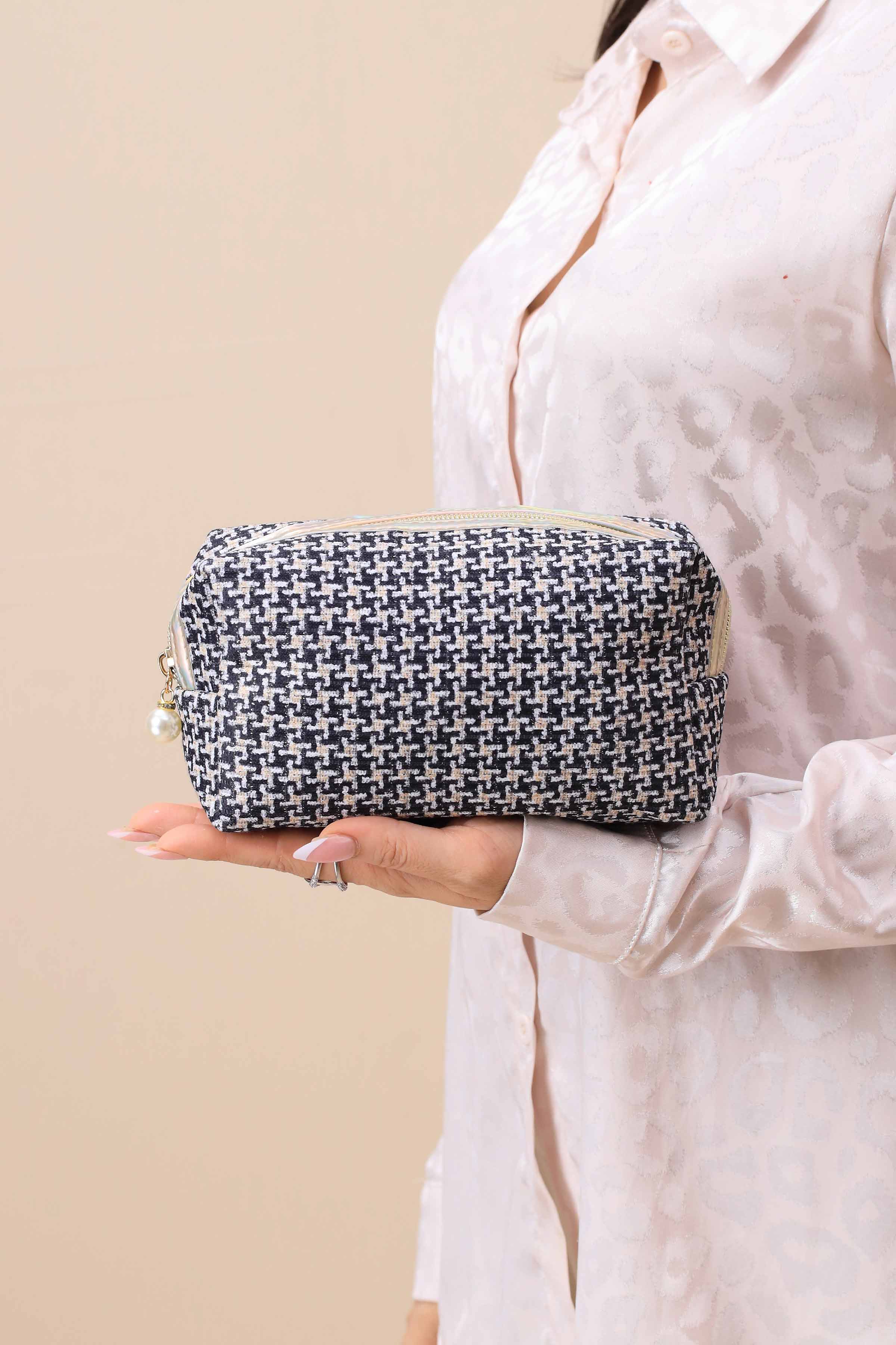 Black Vanity Bag-445972103-for Women - Bag Winter Collection | Nishat | Shop Online