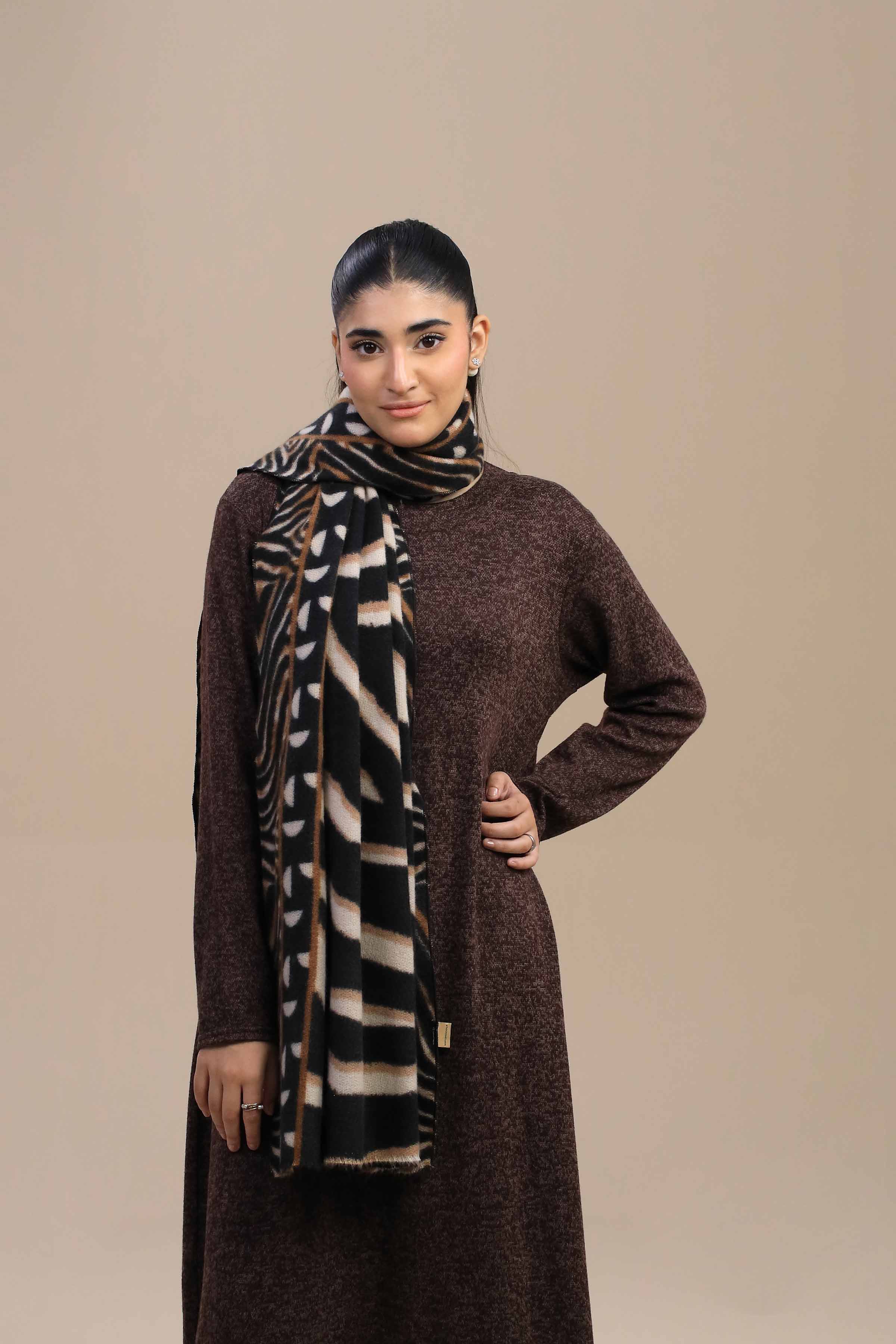 White Women Shawl-446052112 for Women – Winter Women Shawl Collection | Nishat | Shop Online