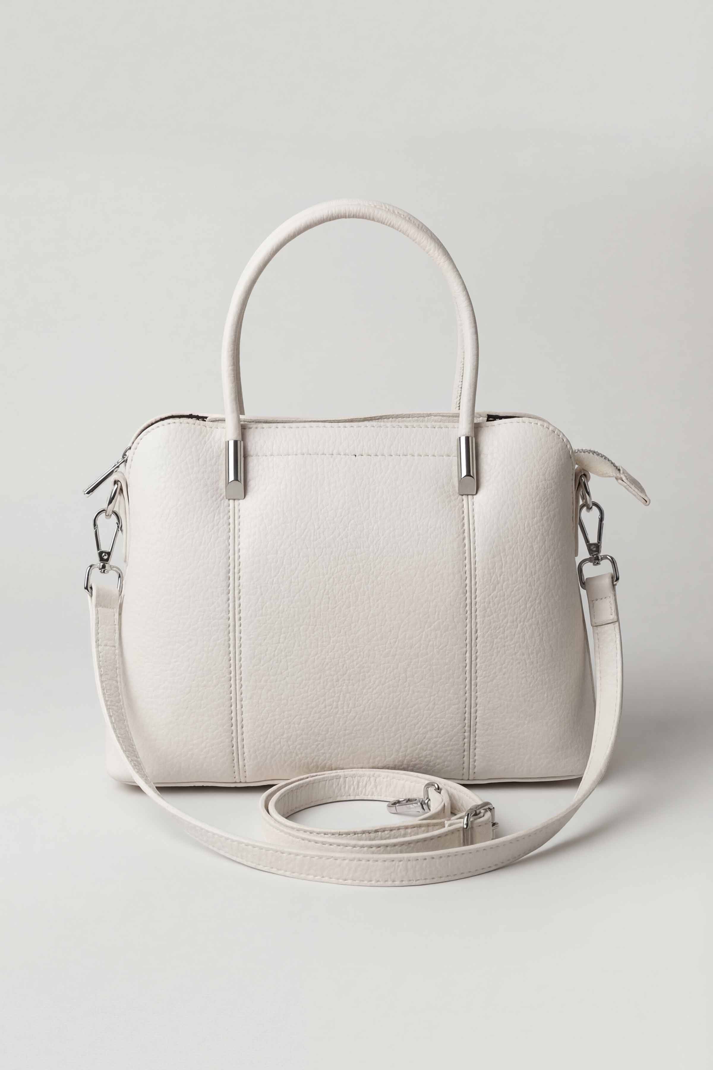 White Shoulder Bag-446352112